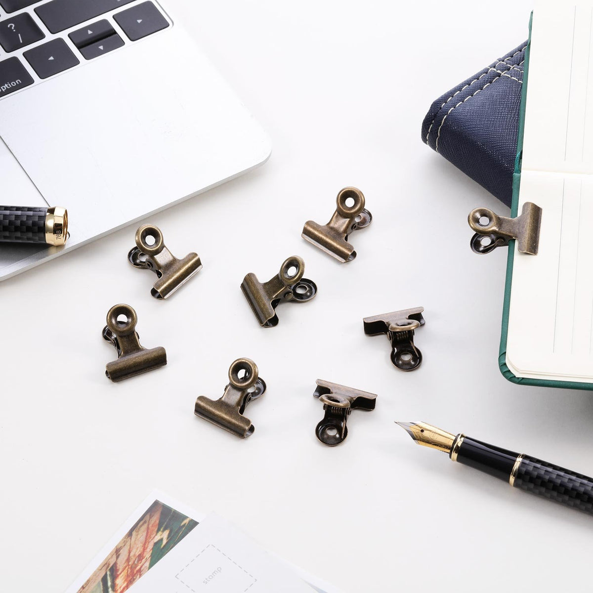 Boao 100 Pcs Cyan Bronze Metal Binder Clips Small for Photos Papers Artwork