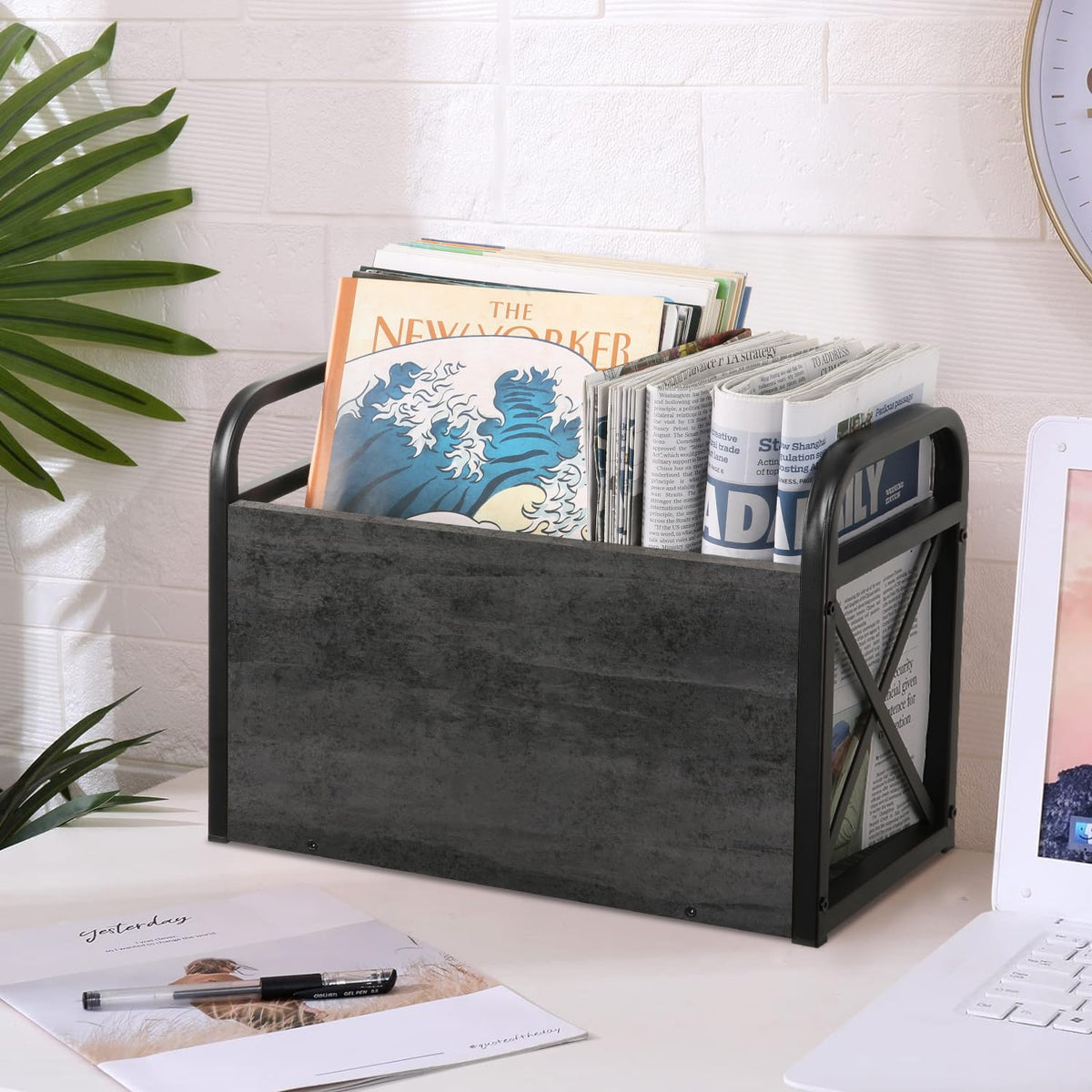 YINMIT Magazine Holder, Magazine Rack Floor, Magazine Storage Basket, Folder Organizer Bin for