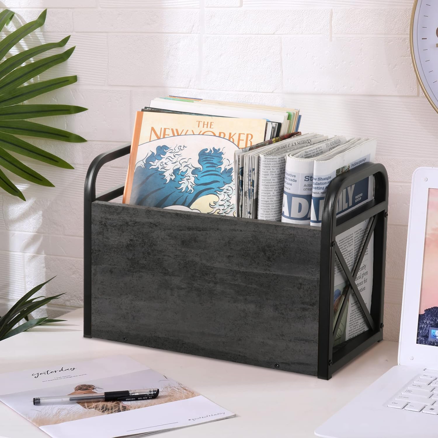 YINMIT Magazine Holder, Magazine Rack Floor, Magazine Storage Basket, Folder Organizer Bin for
