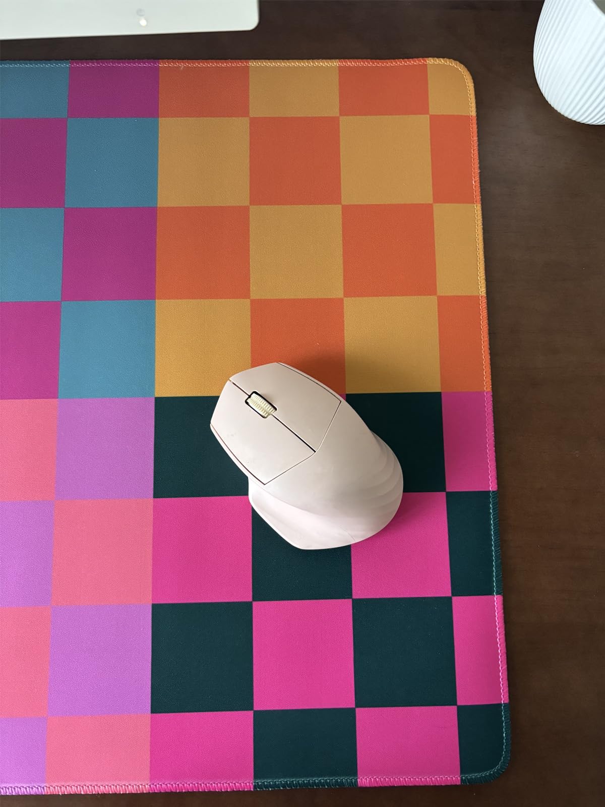 Nasdalgias Checkered Desk Mat Pink Desk Matt for Desktop Desk Pad XXL Large Mouse Pad Deskmat Big