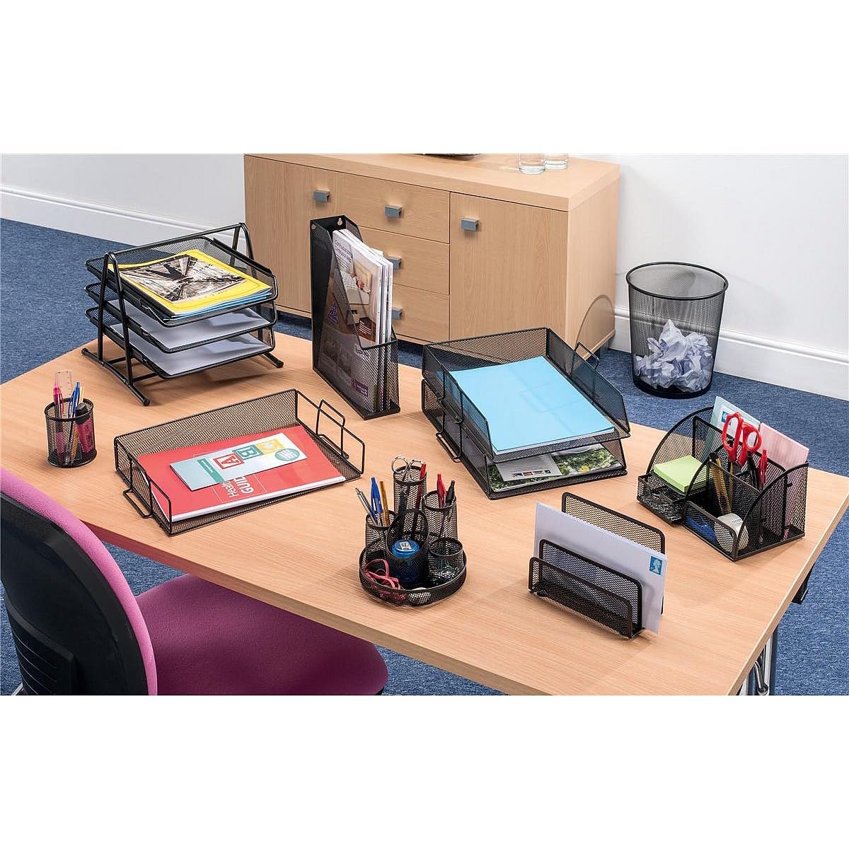 Magazine File Rack Q-CONNECT Metal Black/Document Archiving/Type-for Documents/Kind-A4/90 /
