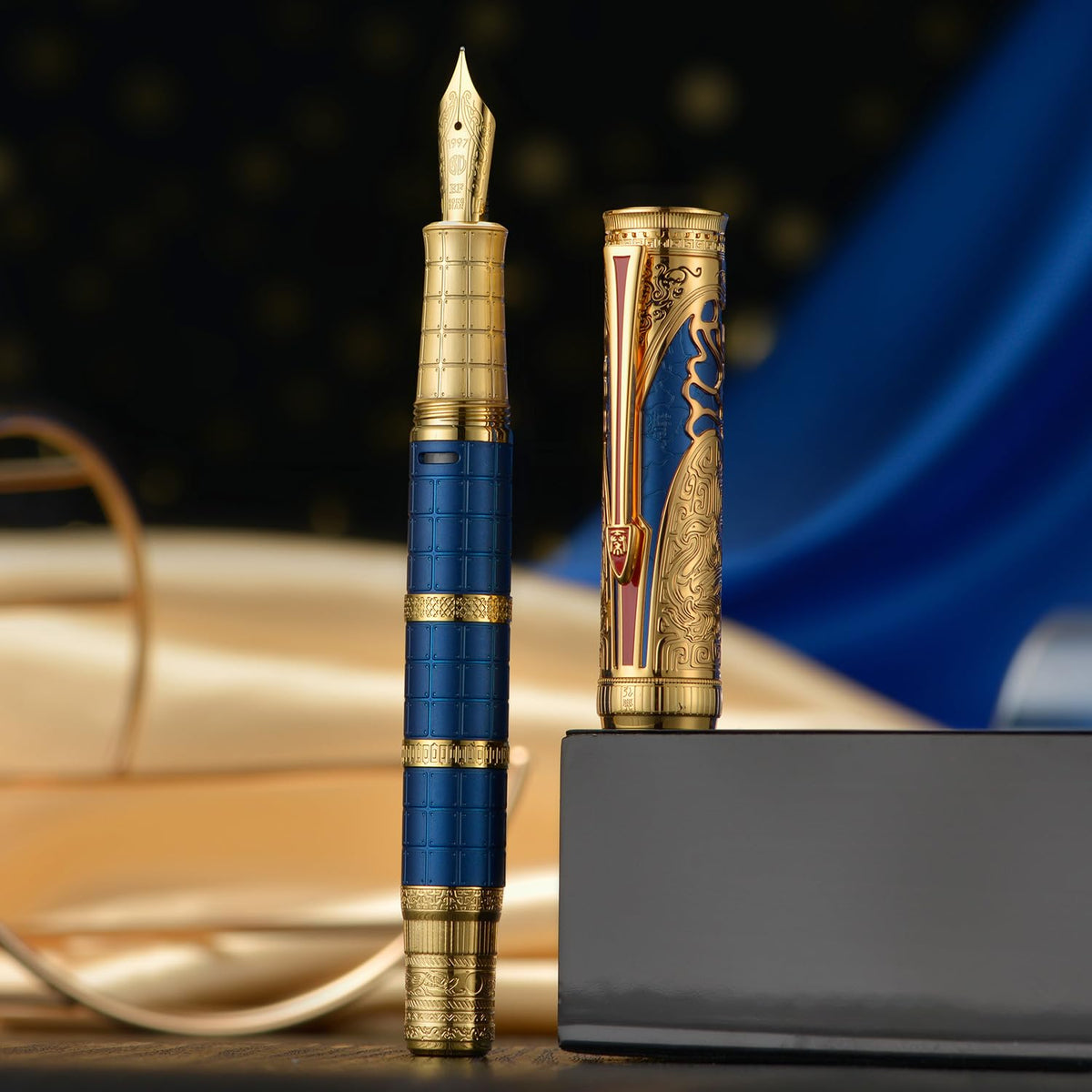 HONG DIAN D5 Qin Dynasty Fountain Pen Blue Gold, Fine Nib Piston Filling Pen, Retro Chinese Totem