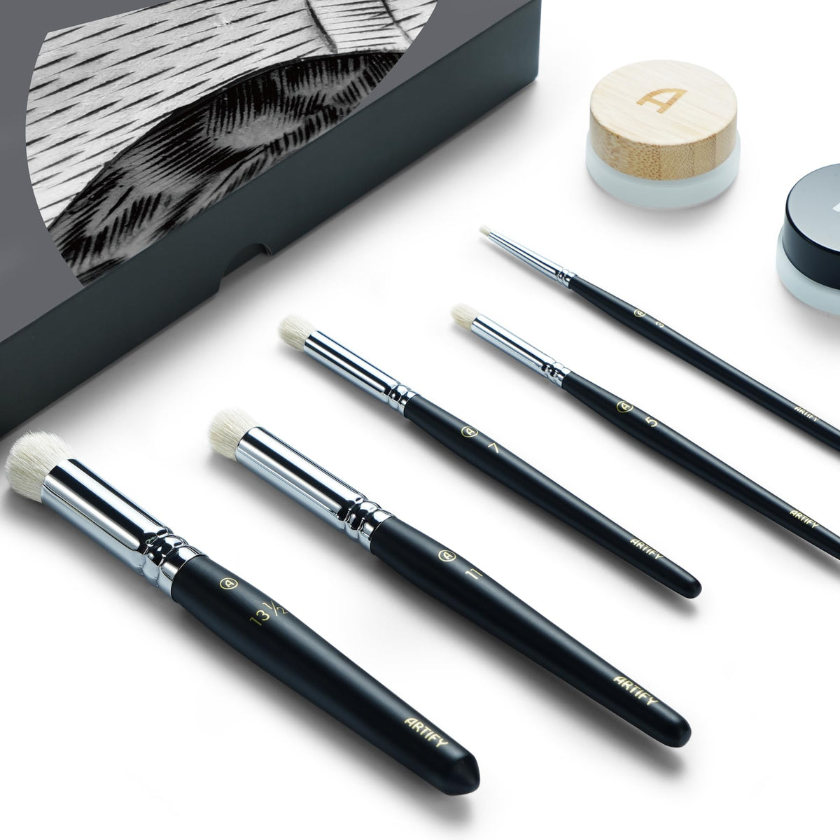 ARTIFY Drybrush Set with Dampening Pad and Brush Soap: 5 Sizes Professional-Grade Dry Brush for