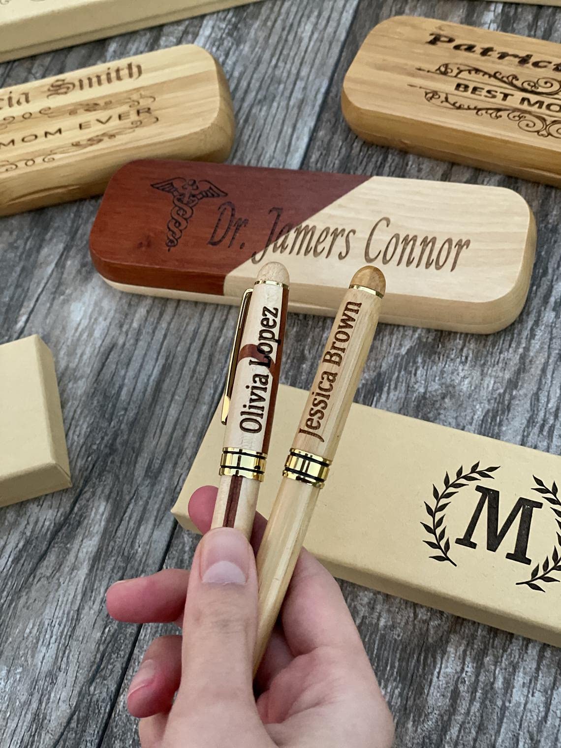 RXFSP Engraved Ballpoint Pen & Case Wooden Personalised Business Gift With Box (Contrast color)