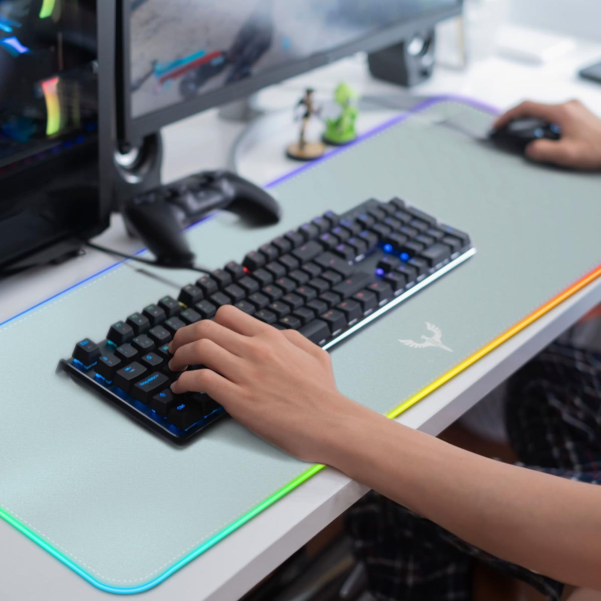 BladeHawks RGB Gaming Mouse Pad Extra Large Extended 31.5x12 Inch-Grey