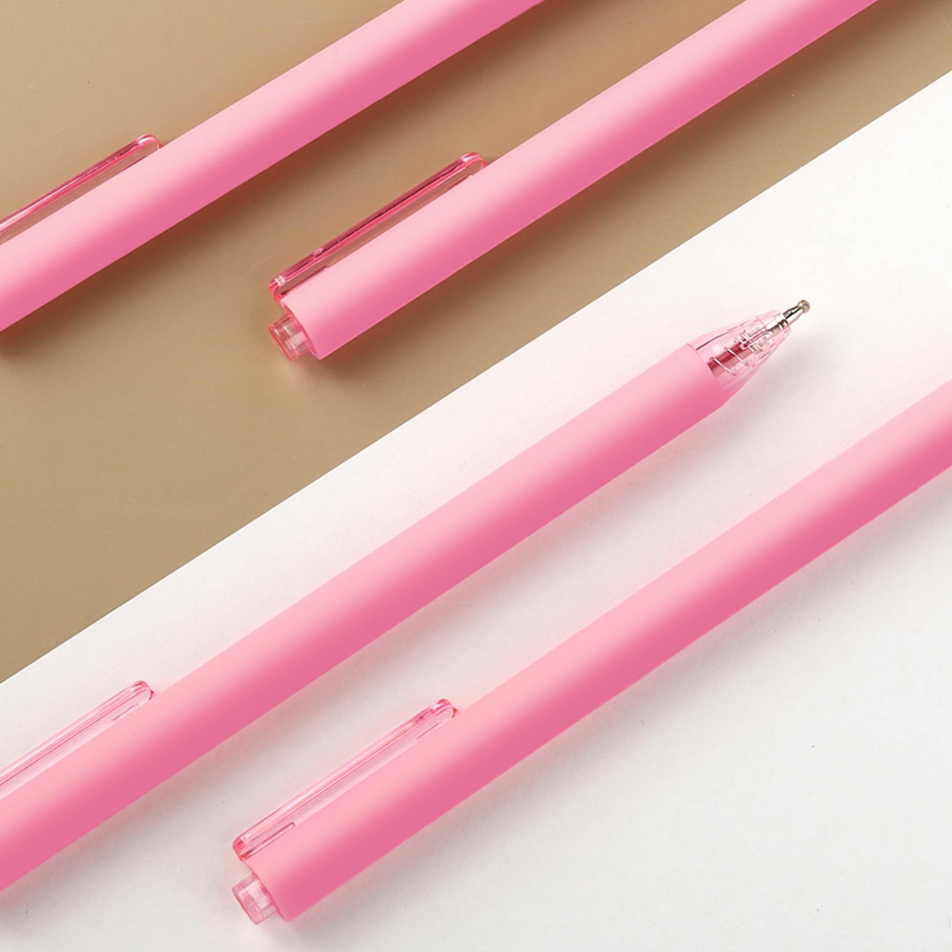 deegtran Pens Bulk, 50 Pack Smooth Pink Ink Ballpoint Pen, Wholesale Retractable Pens, No Bleed