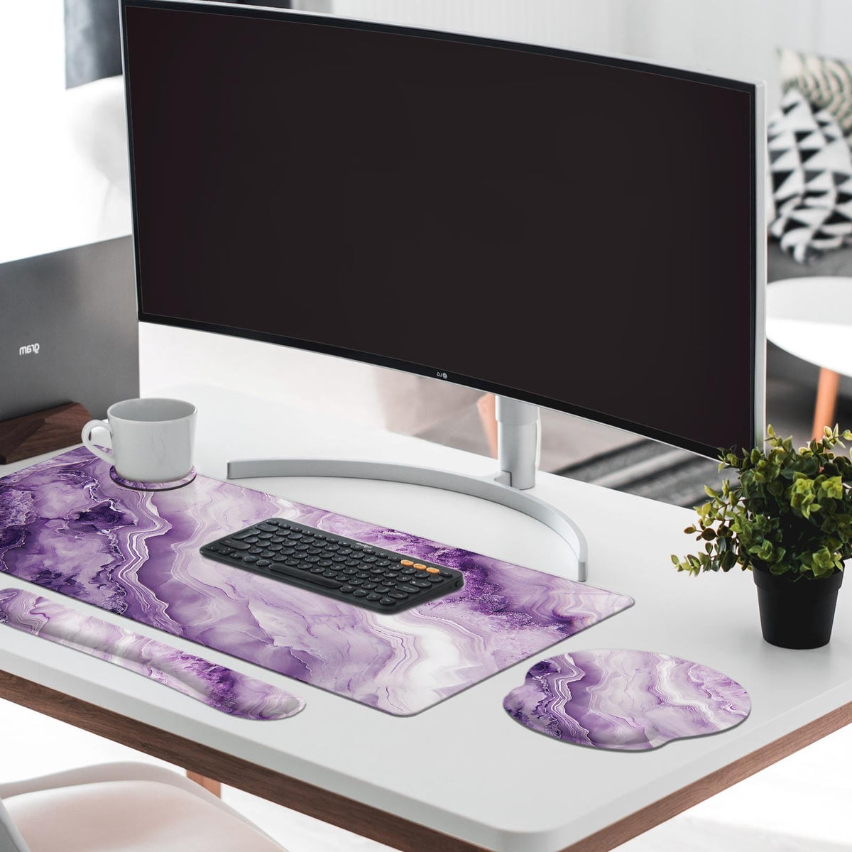 Britimes Keyboard Mouse Pad Set, 4 in 1 Desk Mat Set, Purple Pink Marble