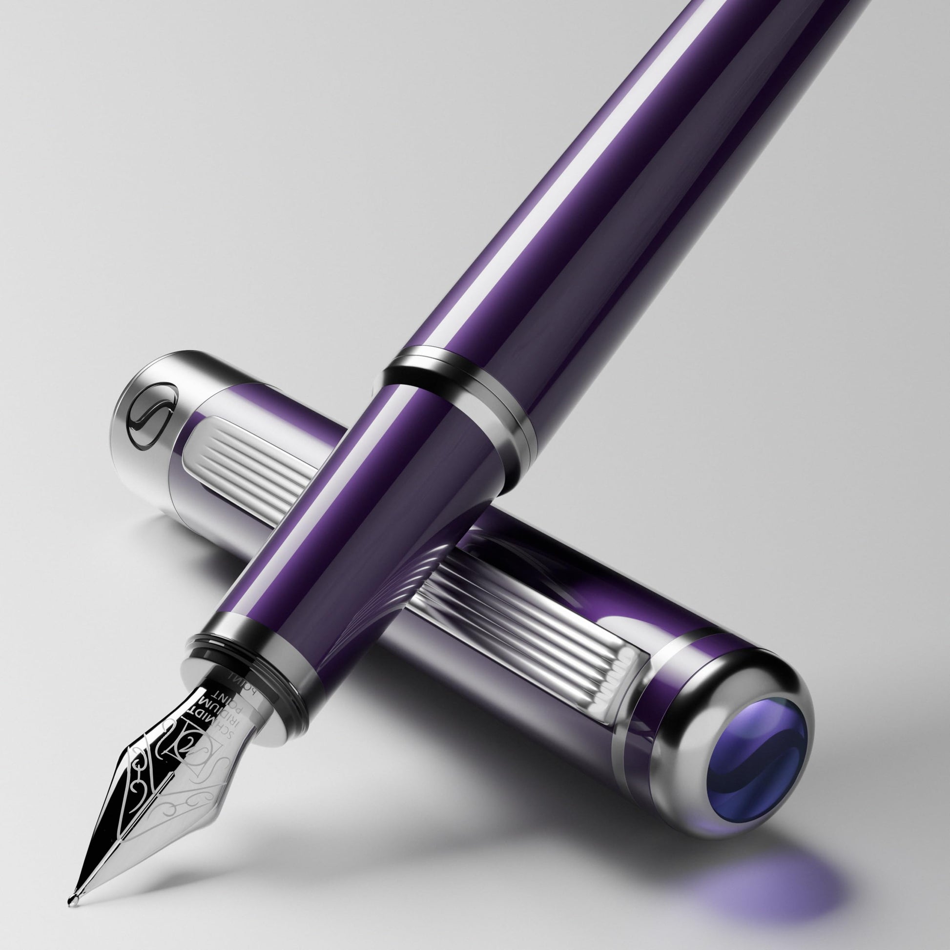 Scriveiner Luxury Fountain Pen - Aubergine, Schmidt Gilded Nib (Medium), Converter, Best Pen Gift
