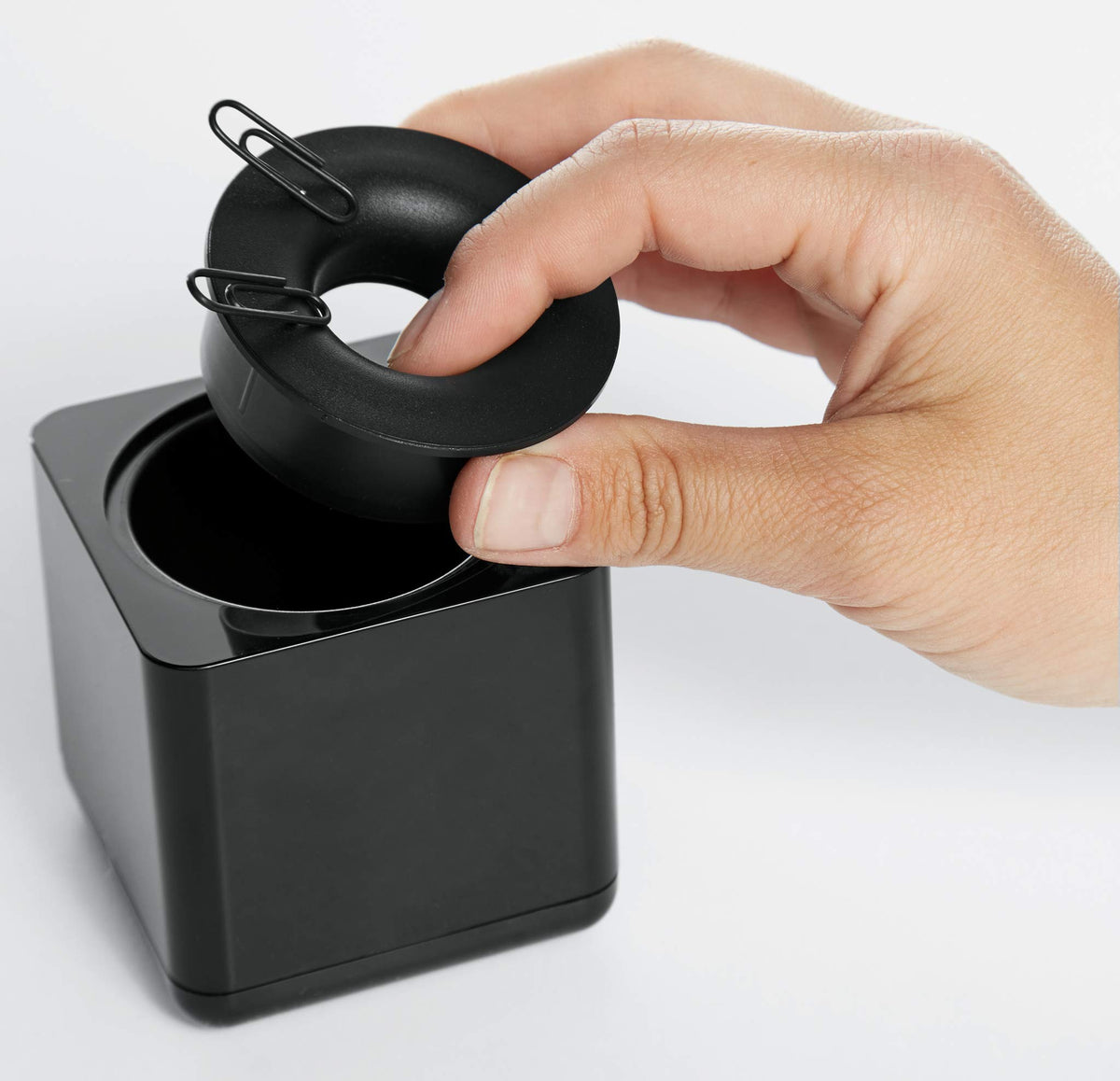 HAN 17652-32, i-Line Paper Clip Dispenser. Elegant, Attractive Accessory, Premium Quality with Ring