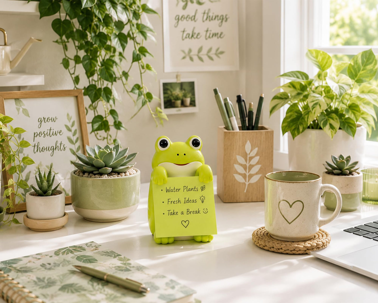 HORTIX Frog Pop-Up Sticky Note Dispenser for 3 x 3 in Notes, Green