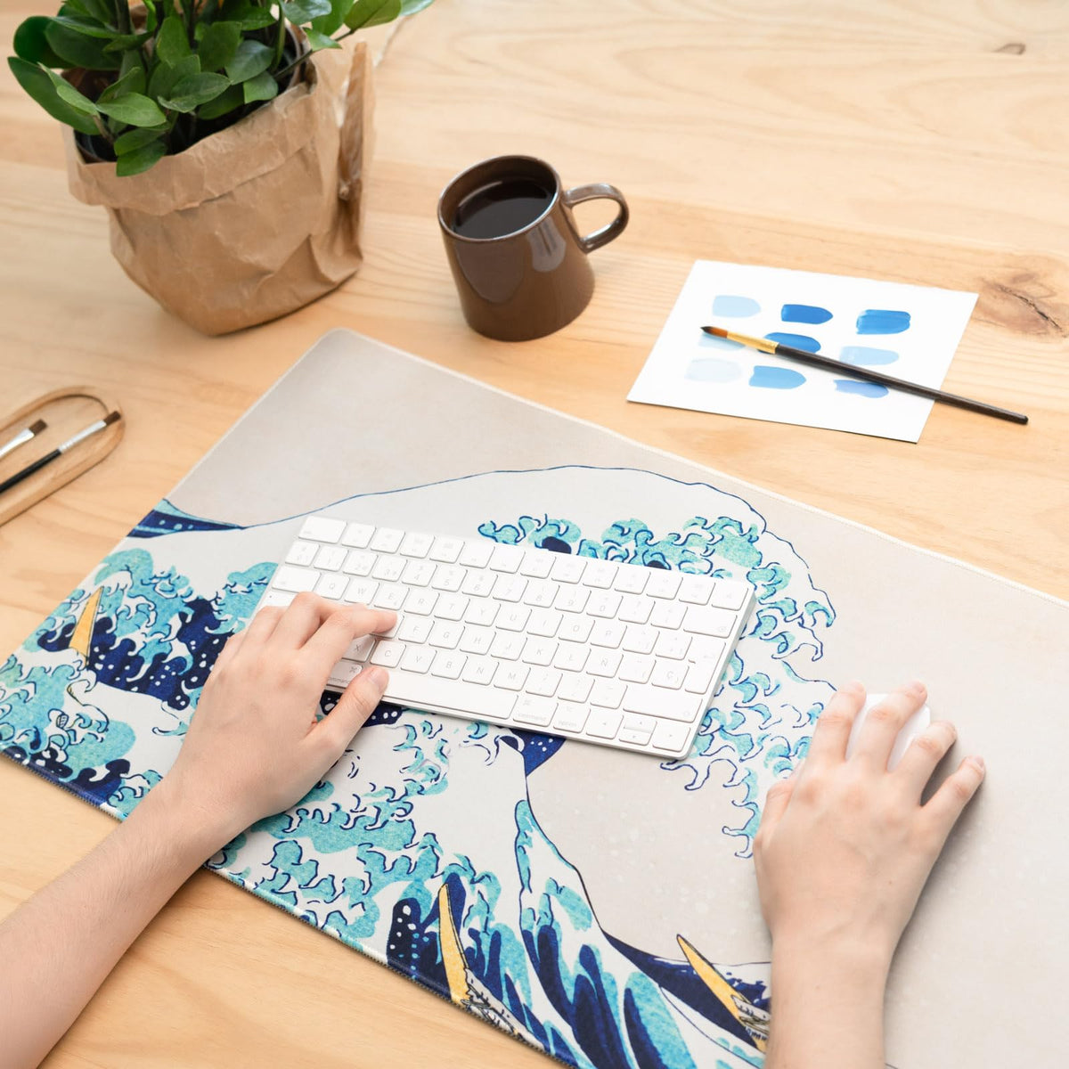 Grupo Erik Hokusai XXL Mouse Mat - Desk Pad - 31.5" x 13.78" Non-Slip Rubber Base Mouse Pad, Gaming