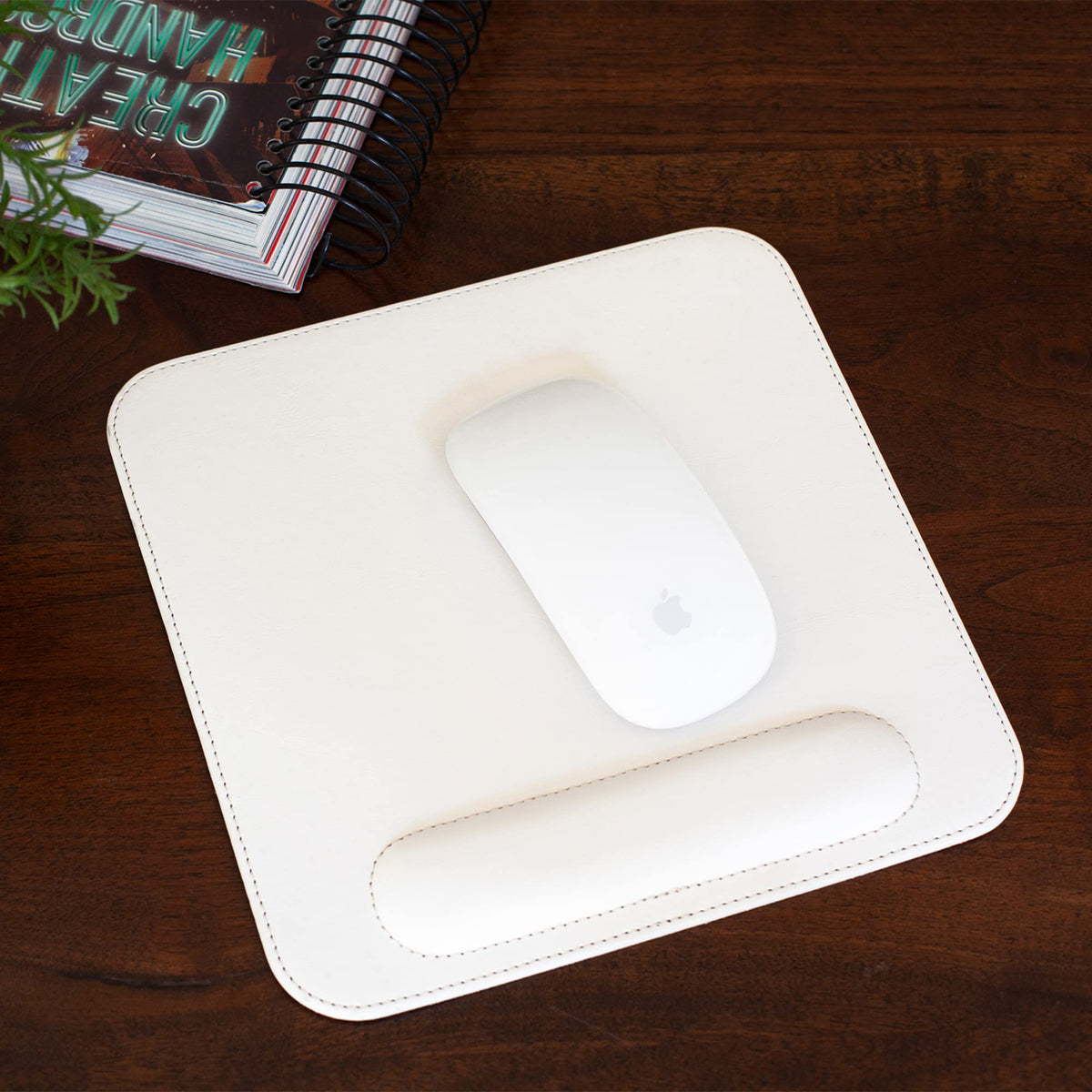 Londo Leather Mouse Pad with Wrist Rest – Ergonomic Support, Non-Slip Base, Smooth Surface