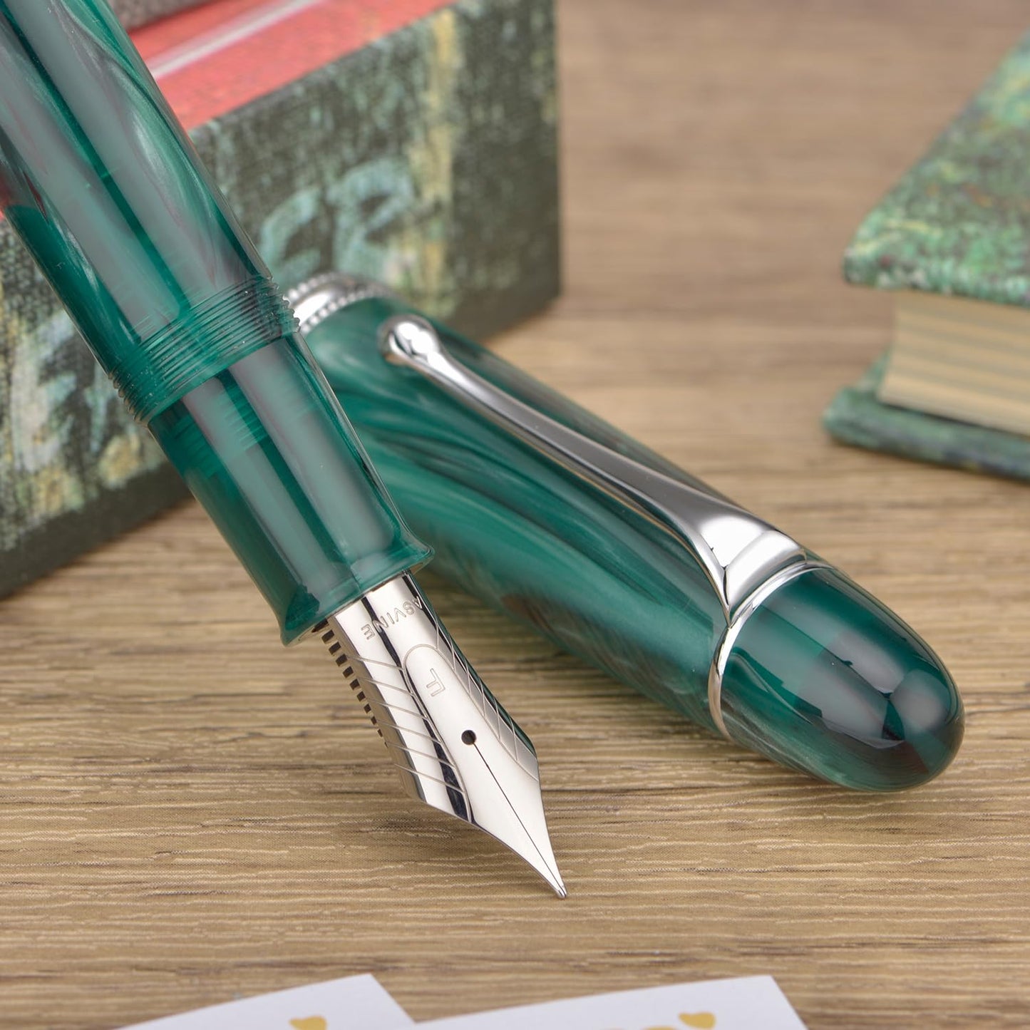 Asvine V800 Fountain Pen – Vacuum Filling System with Large Ink Capacity – Smooth Number 8 Fine Nib