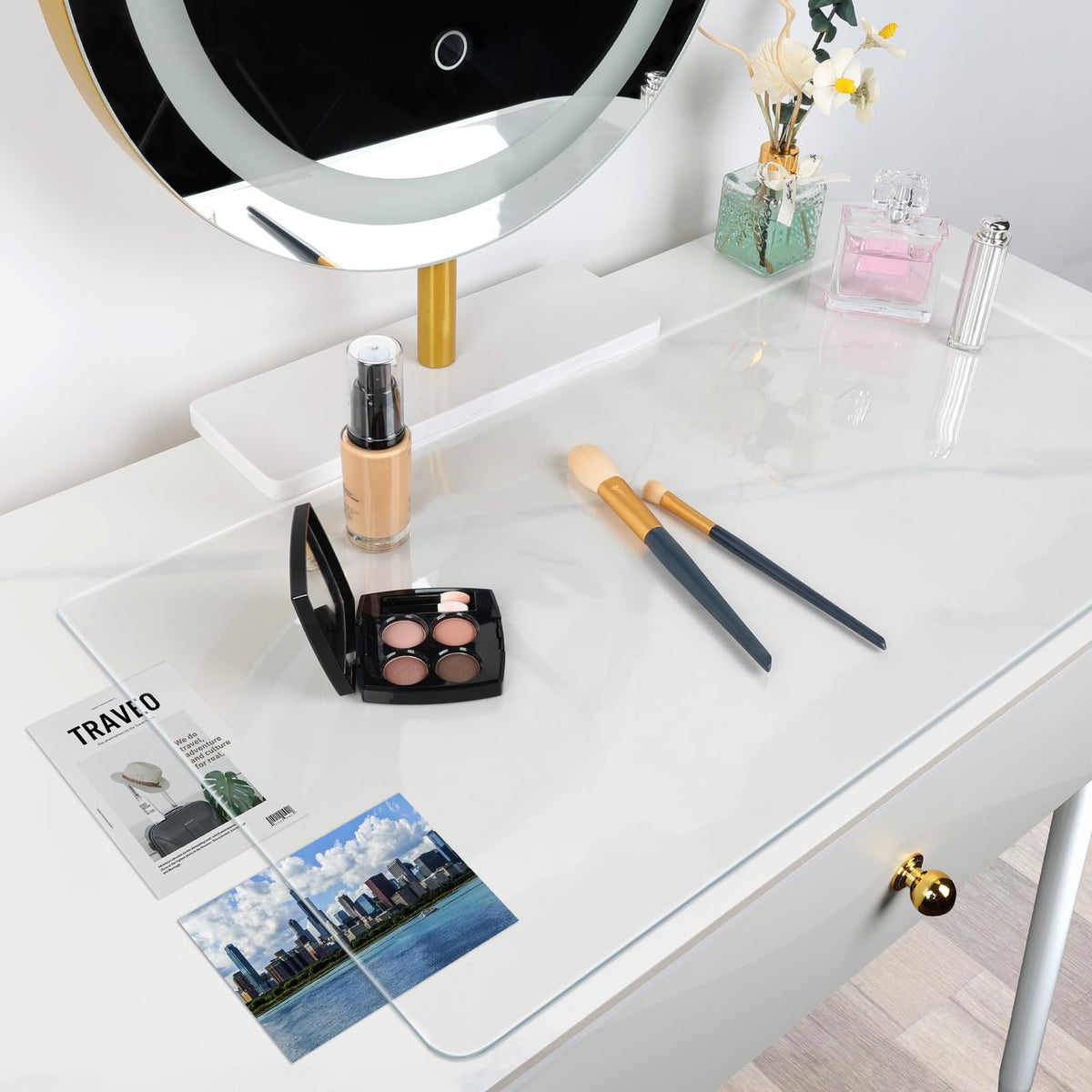 Makeup Mat for Vanity to Protect Desk Top, PVC Desk Mat, 31.5x15.7in, Clear