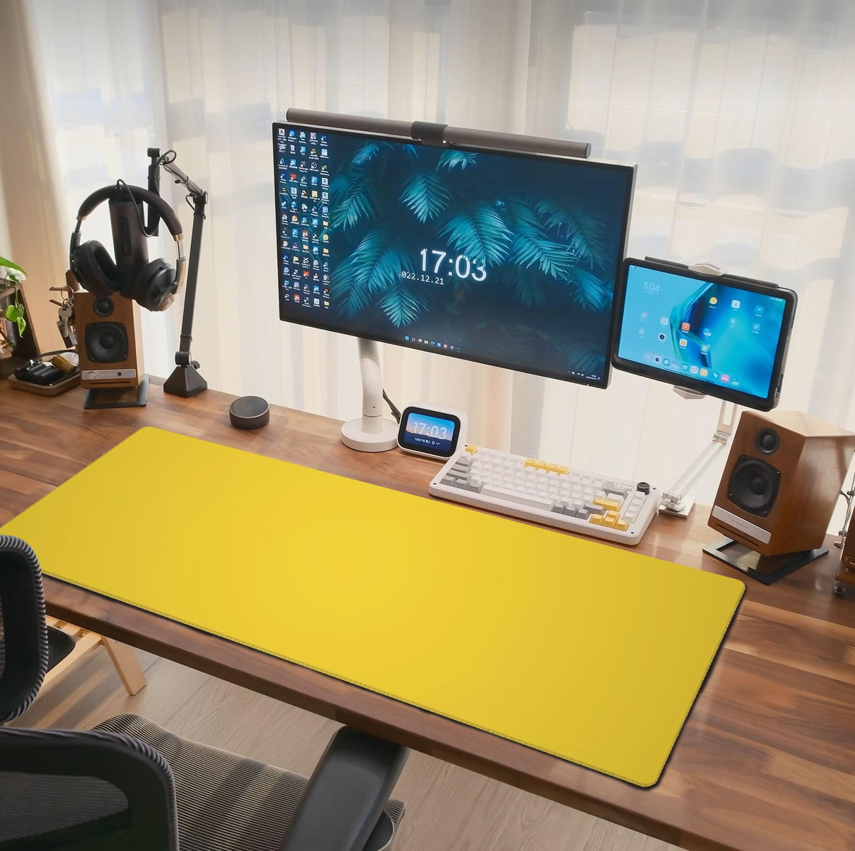 Yellow Mouse Pad Extended Large Gaming Mousepad XL Big Long Oversized Desk Mat Stitched Edges 31.5