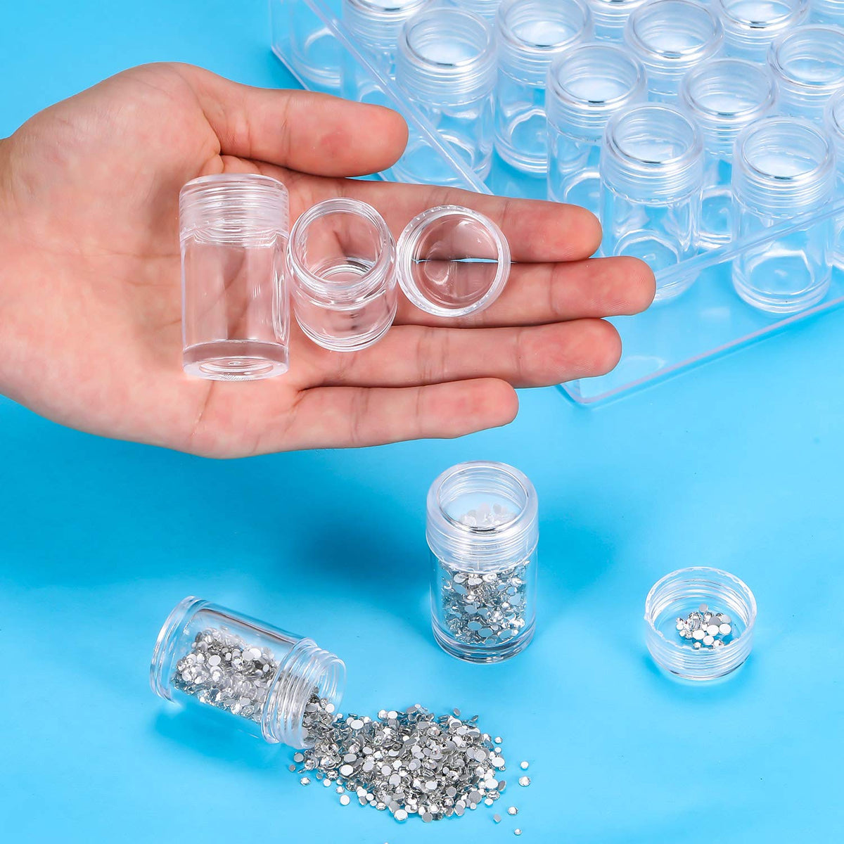 Blulu 30 Bead Container Lidded Small Box, 1.85 x 1 Inch