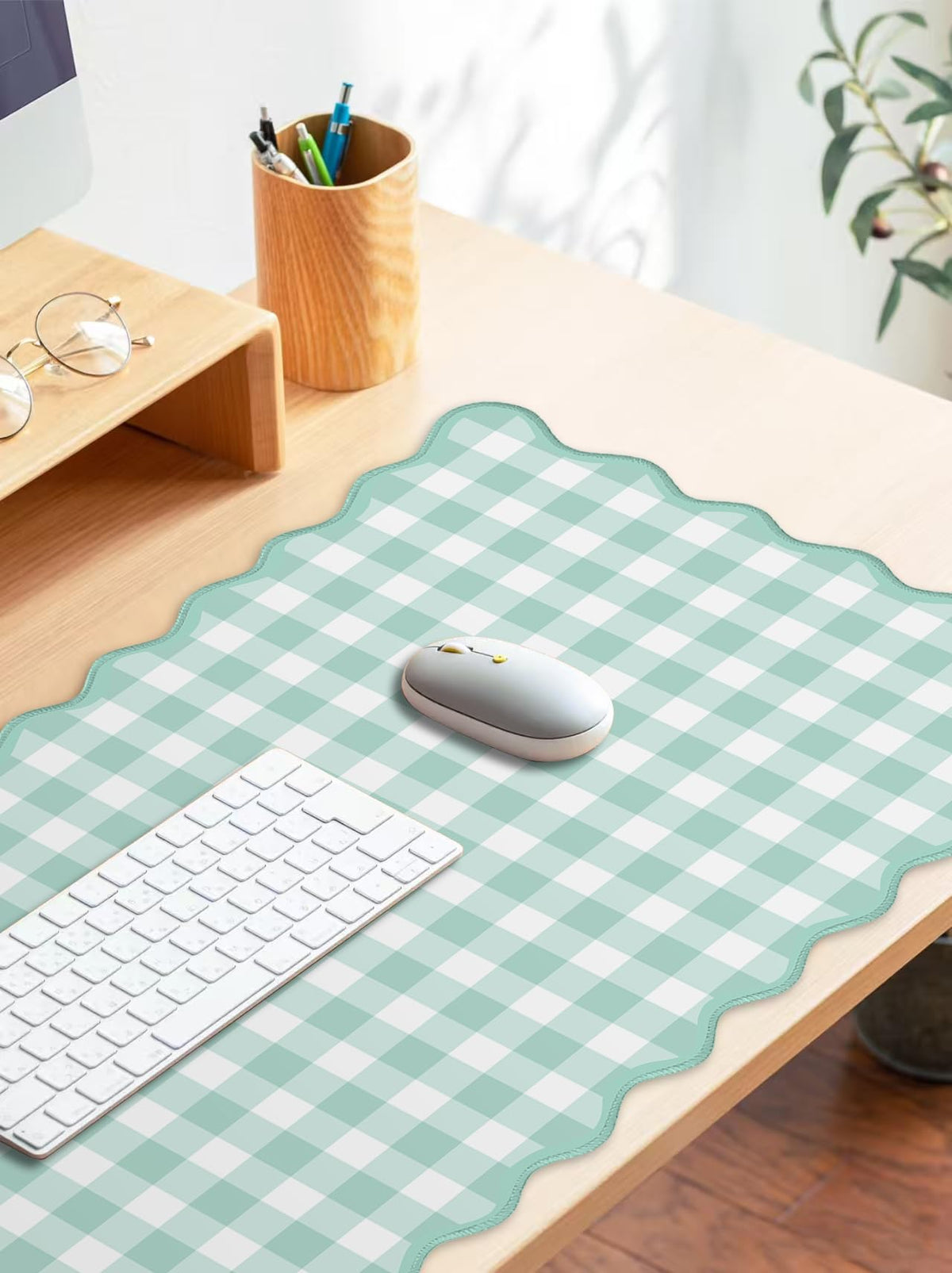Mint Green Scalloped‌ Checkered Gingham Desk Mat Cute Pastel Large Mouse Pad Kawaii Cottagecore