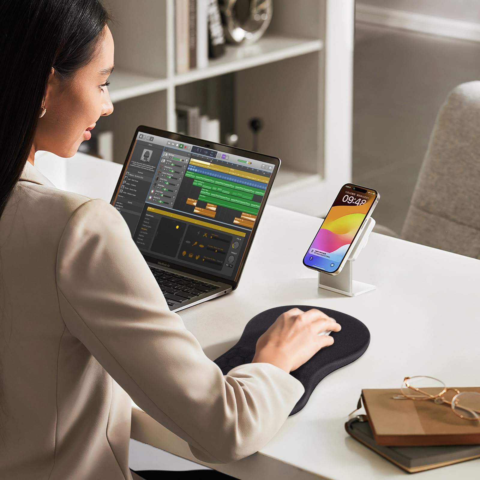 Canjoy Mouse Pad with Wrist Rest, Ergonomic Wrist Support with Massage