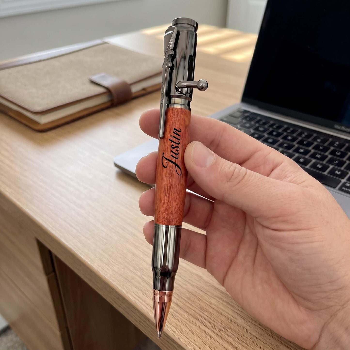 Blireana Personalized Bolt Action Pen Gift Set,Free Engraved Metal Ballpoint Pen with 2