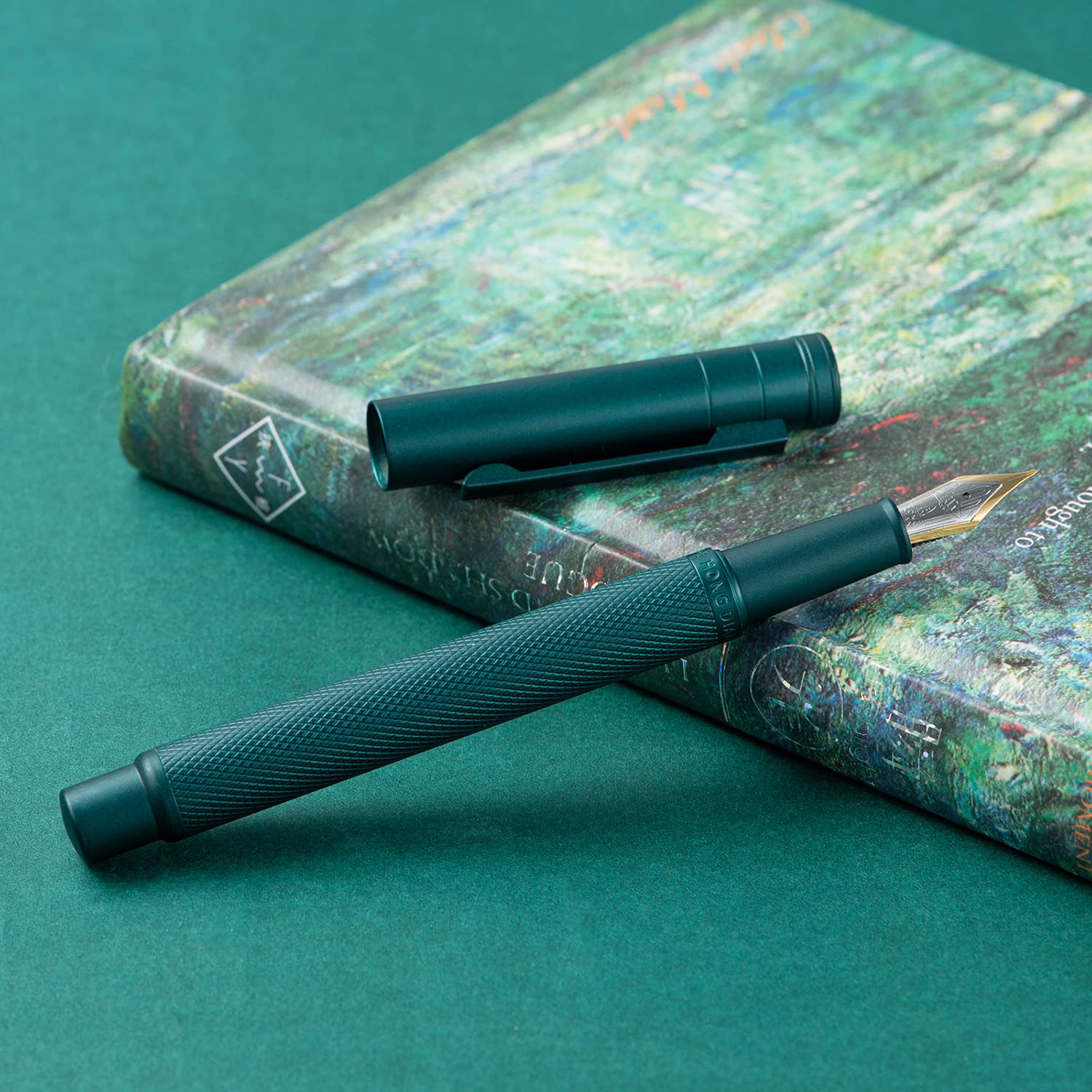Hongdian Green Forest Fountain Pen Blade Nib Classic Design Calligraphy Pen with Converter and