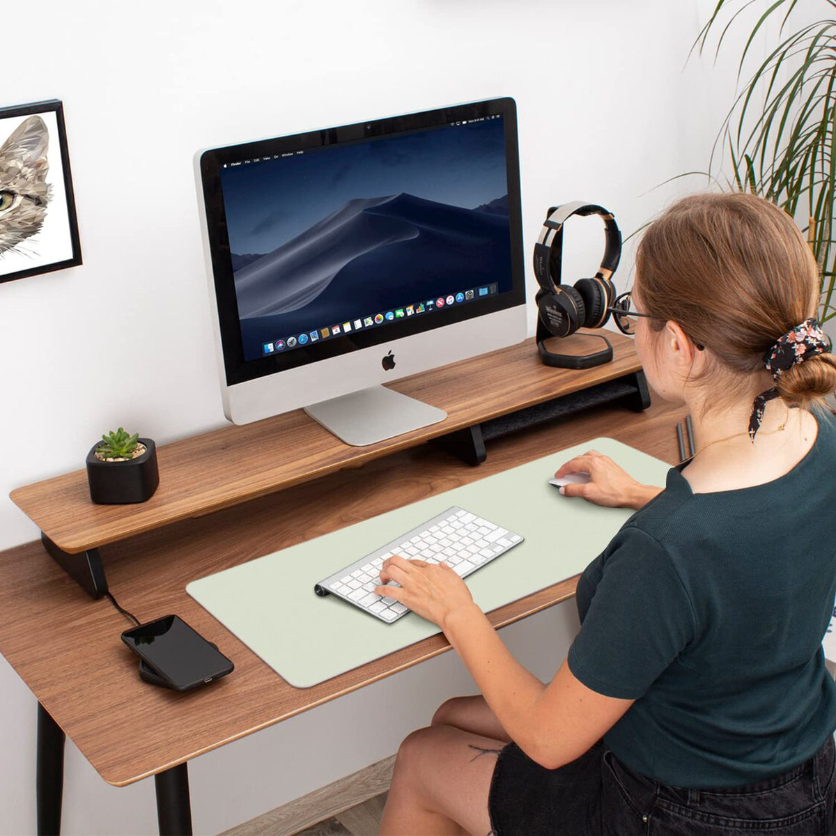 Aothia Double-Sided PU Leather Desk Pad - Non-Slip Large Mouse Pad & Desk Mat for Office, Home