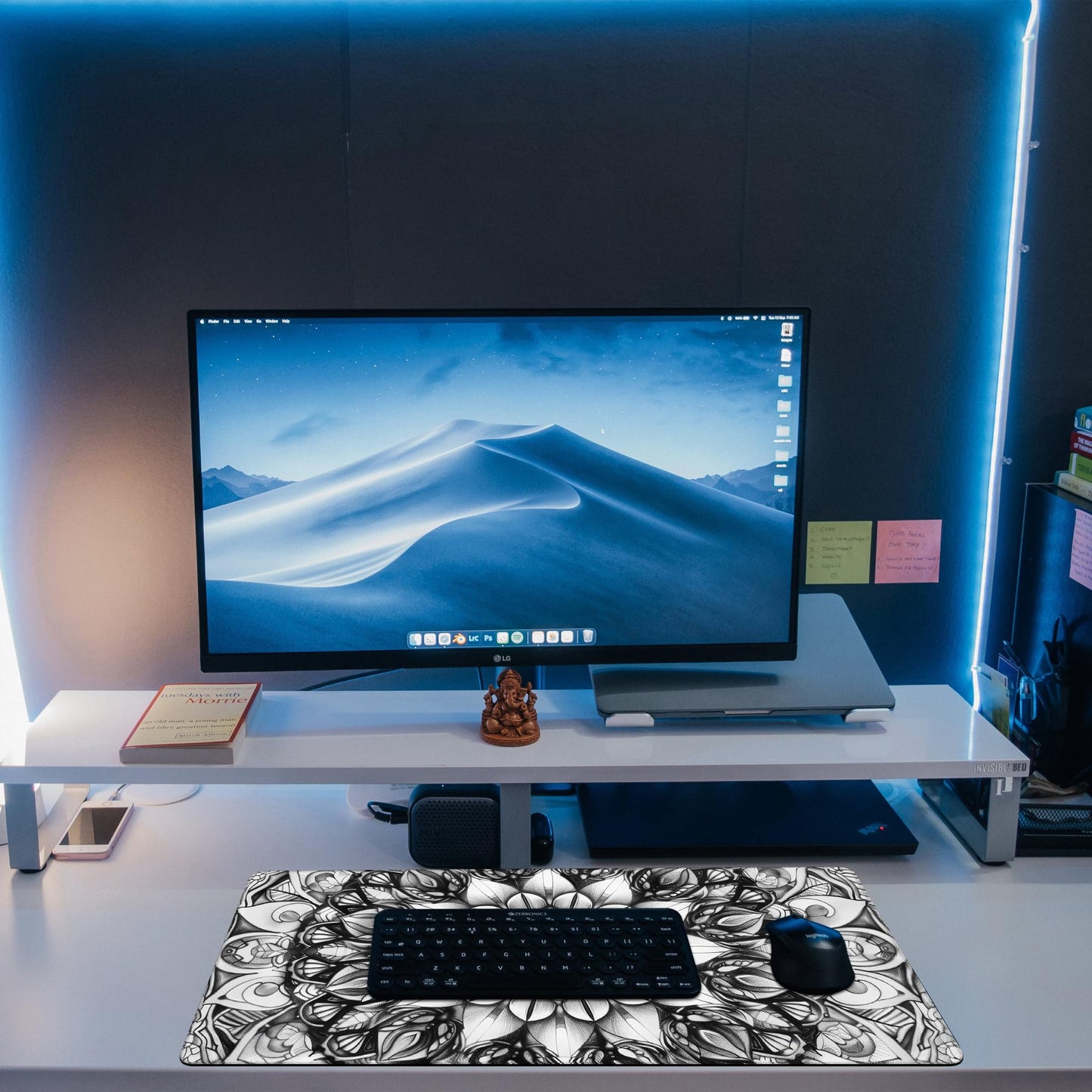 KOAIWPAE Large Gaming Mouse Pad for Desk, Black and White Mandala Desk Mat, Mandala Flower Desk