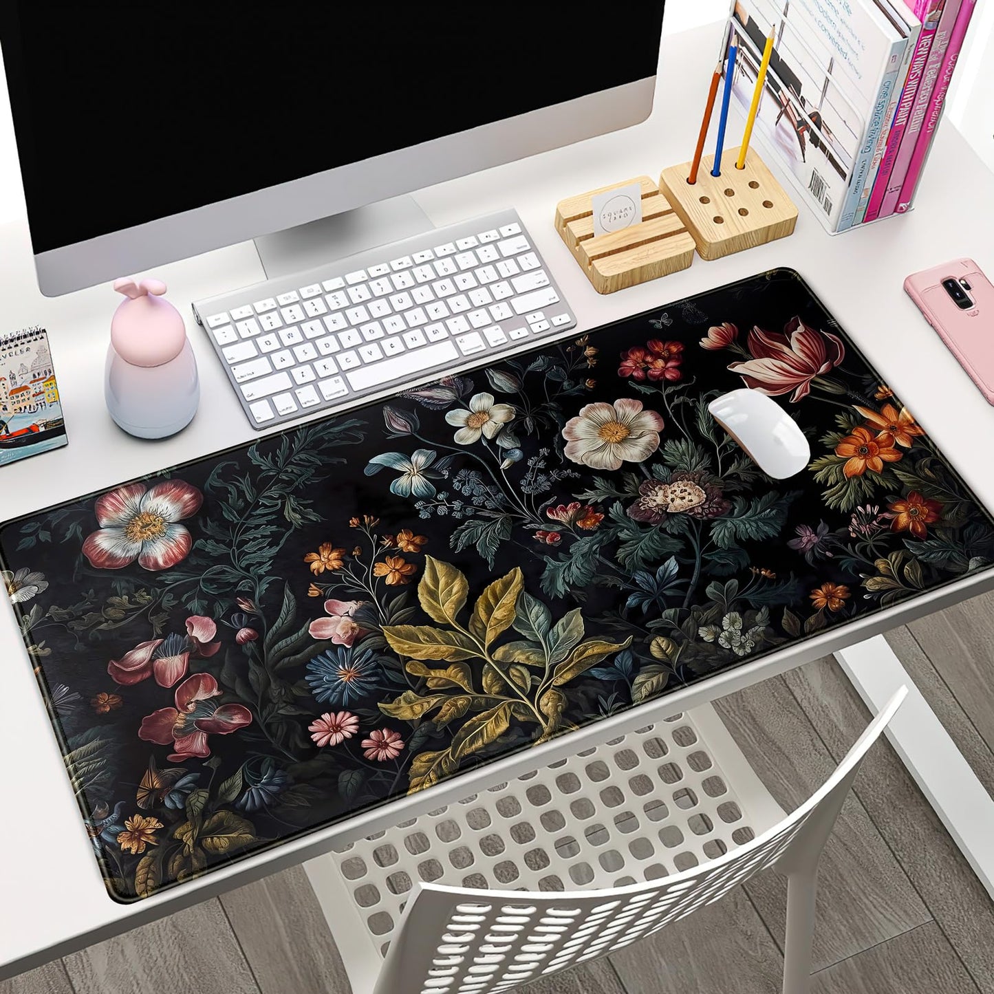 Floral Desk Mat Dark Vintage Aesthetic Desk Pad Flower Plant Black Extended Mouse Pad Large Gaming