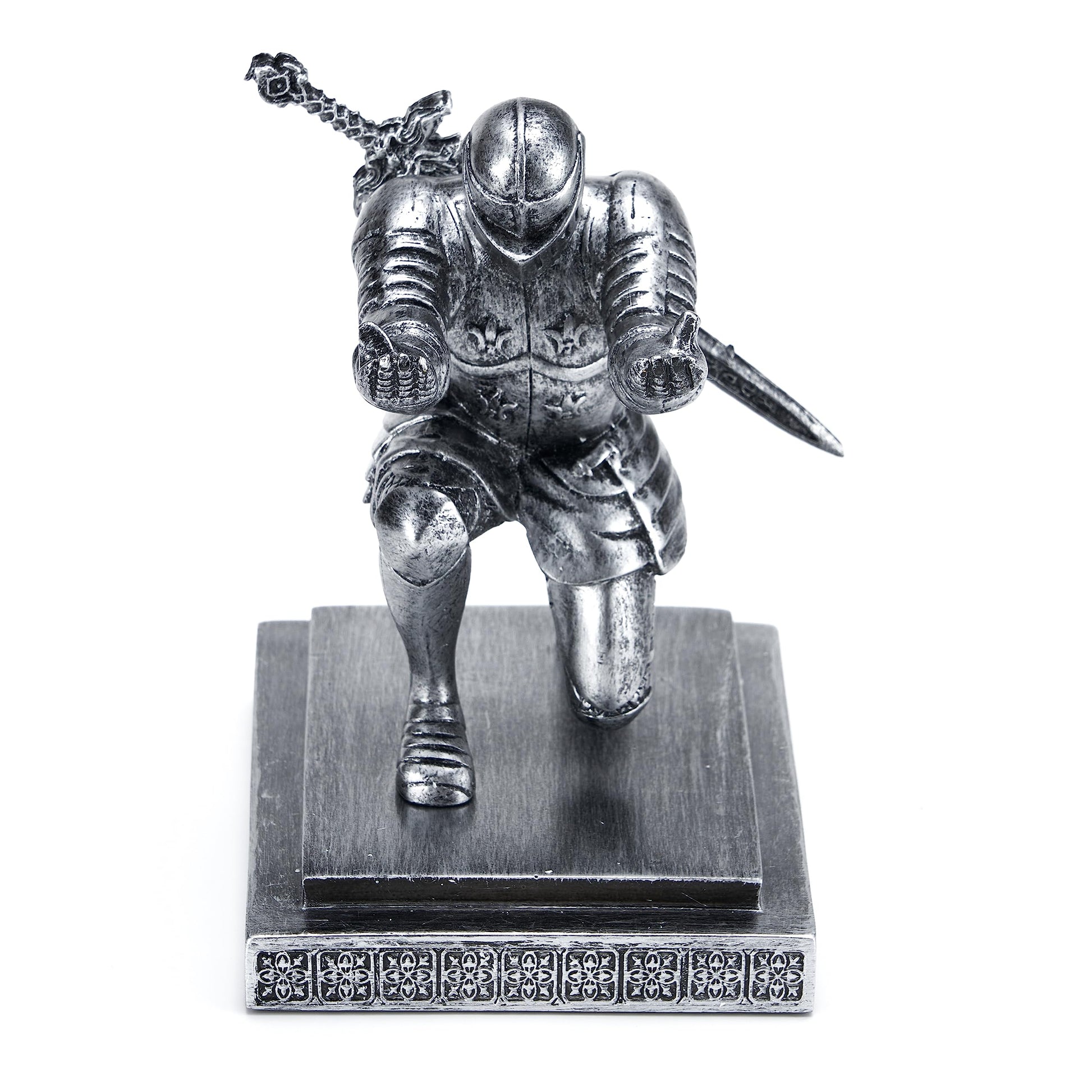 ThreeH Knight Pen Holder Magnetic Resin Ornaments Desk Decoration Home Decoration Pen Organizer