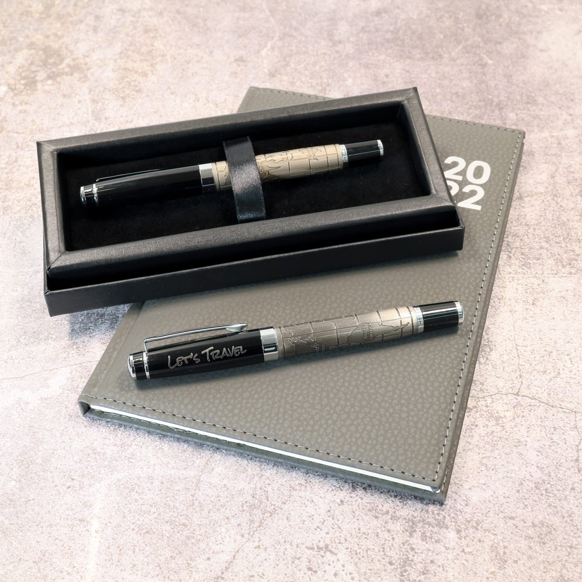 CustomDesign.Shop Personalized Custom Premium World Map Design Metal Pen + Gift Box | Design A