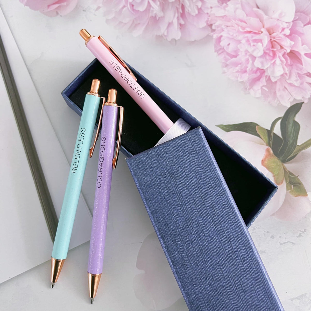 Jxueych Fancy Pastel Metal Pen Set with Inspirational Motivational Quotes Nice and Cute Boss Lady