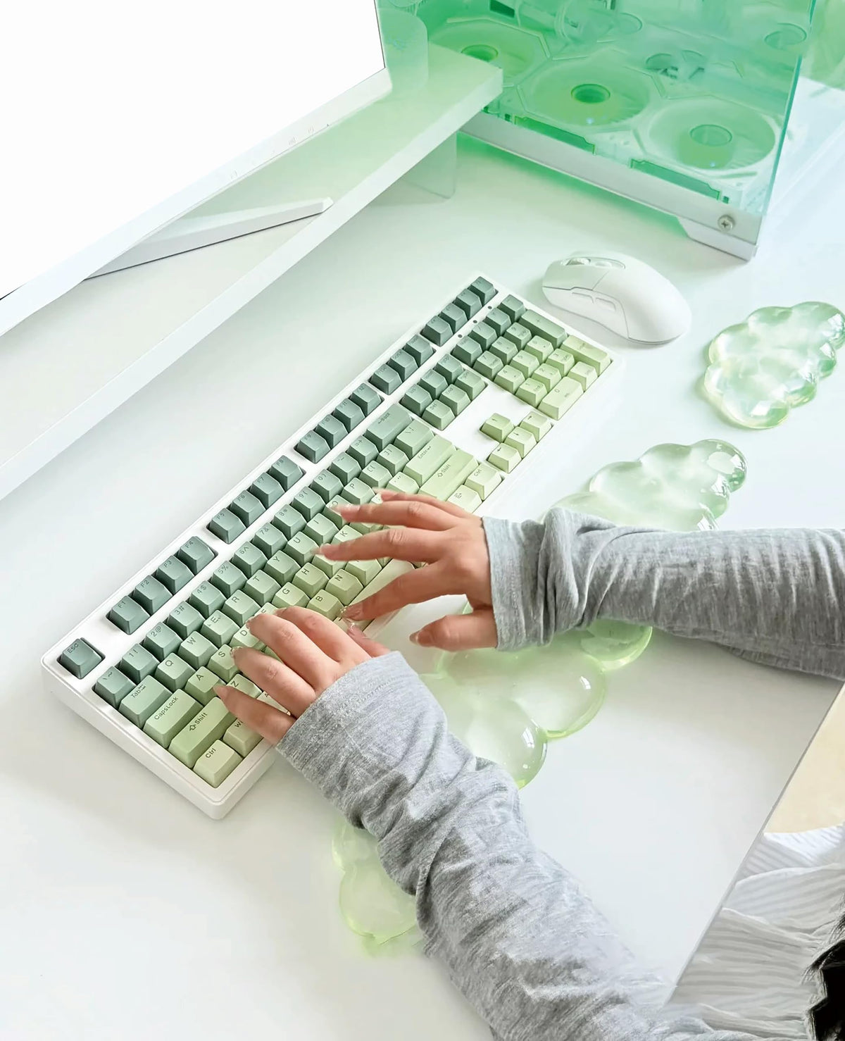 Aszqvd Mouse Pad with Wrist Rest, Soft Cloud Gel Keyboard Mouse Pad Set with Hand Wrist Support