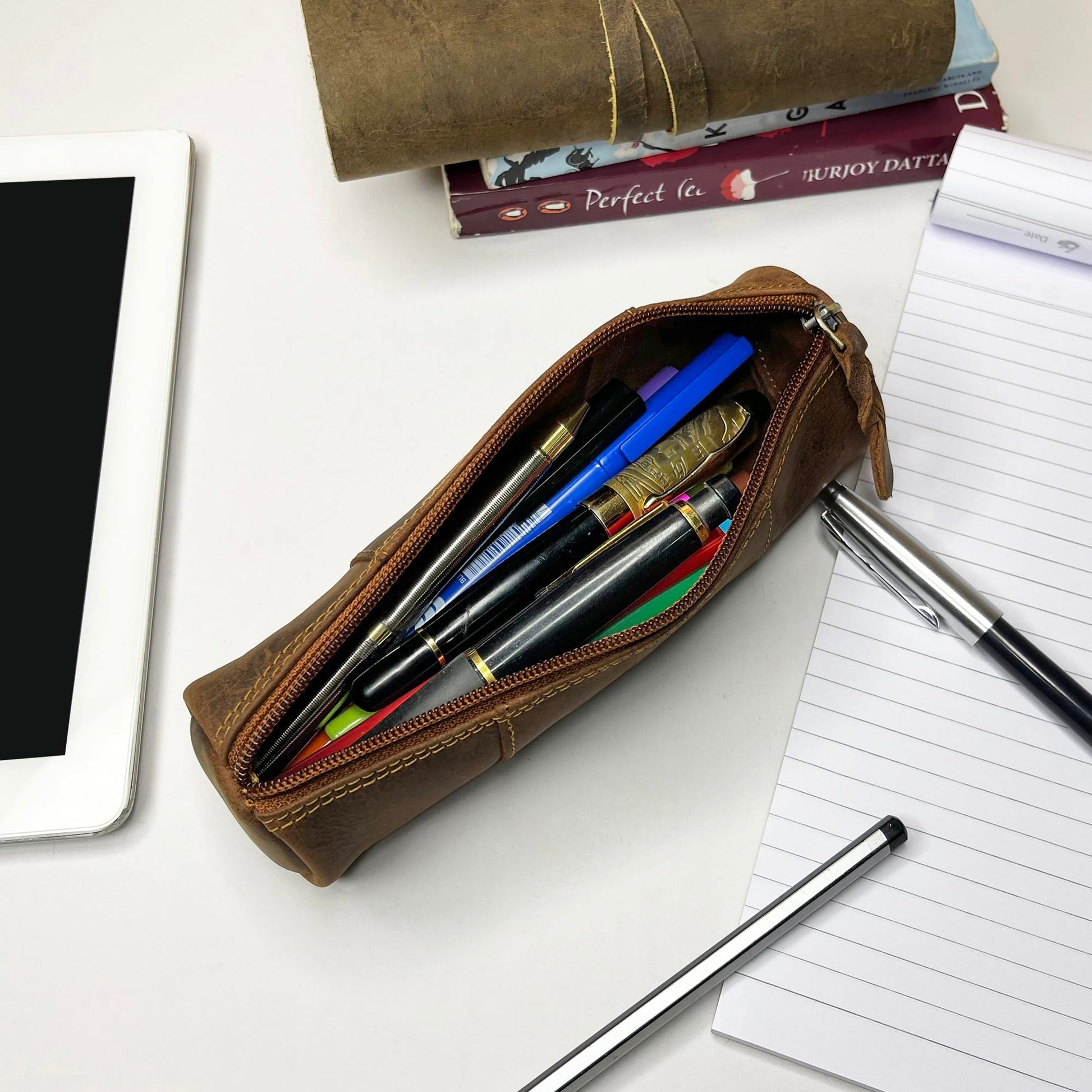 Rustic Town Leather Pencil Case - Full Grain Leather Zippered Pen Pouch - Stationery Bag Pen Holder