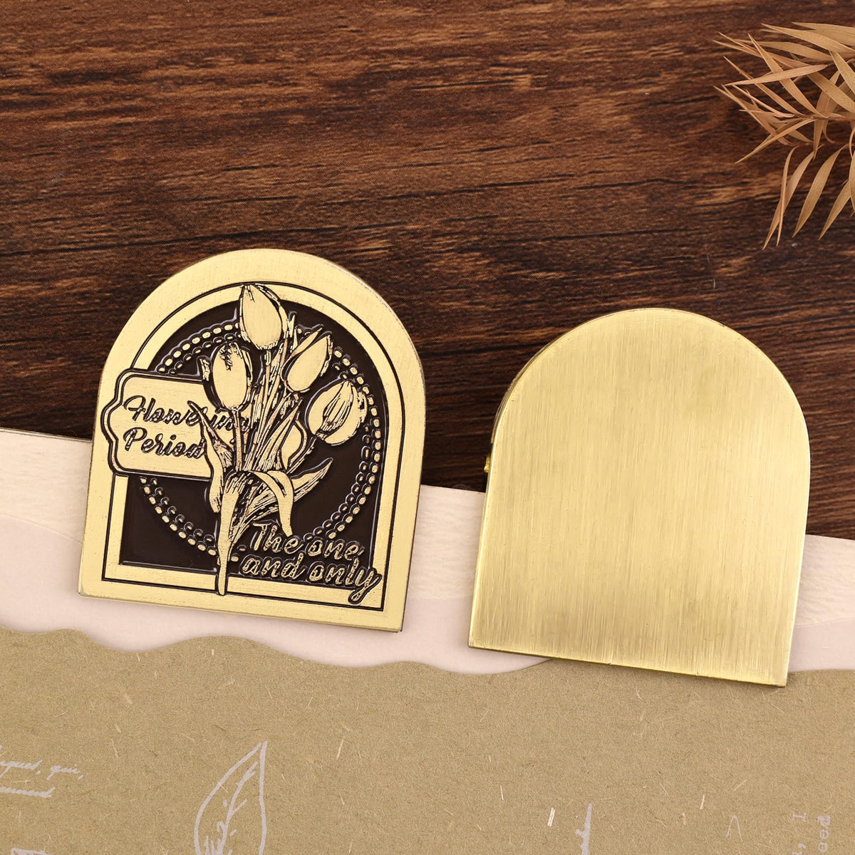 Dizdkizd Vintage Metal Clip for Journals, Planners, Notebooks, Brass Colored Book Clip Little