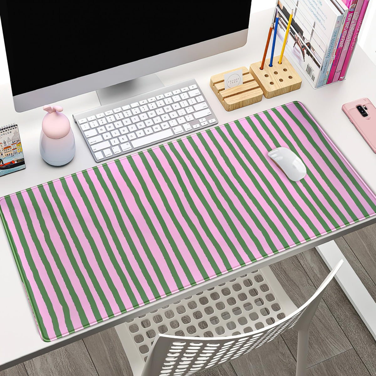 Stripes Aesthetic Desk Mat Pink Retro Style Large Mouse Pad Cute Desk Pad Gaming Mousepad XXL