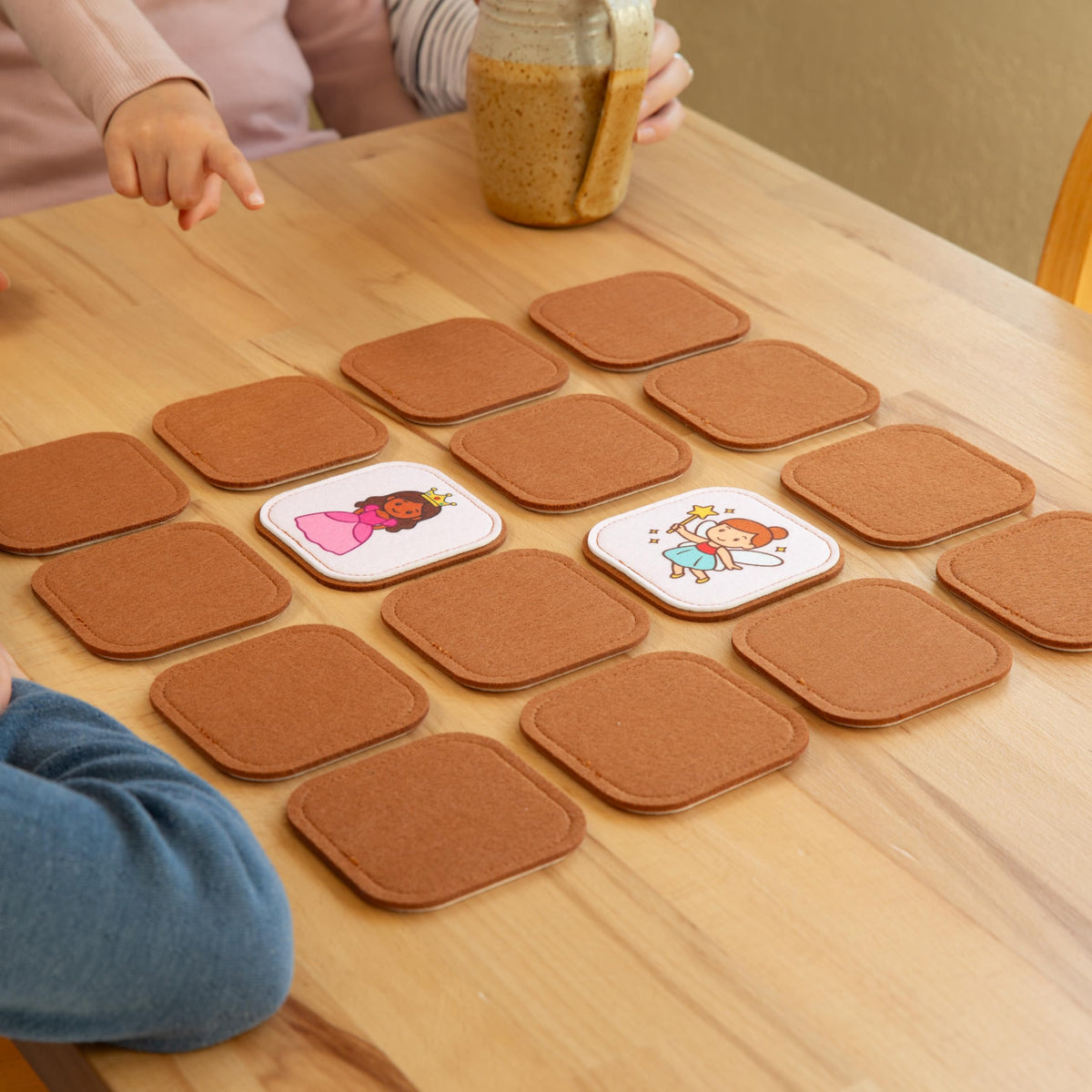 Felt Princess Matching Game for Toddlers – Fairy Tale Memory Game & Flash Cards – Soft and Safe for