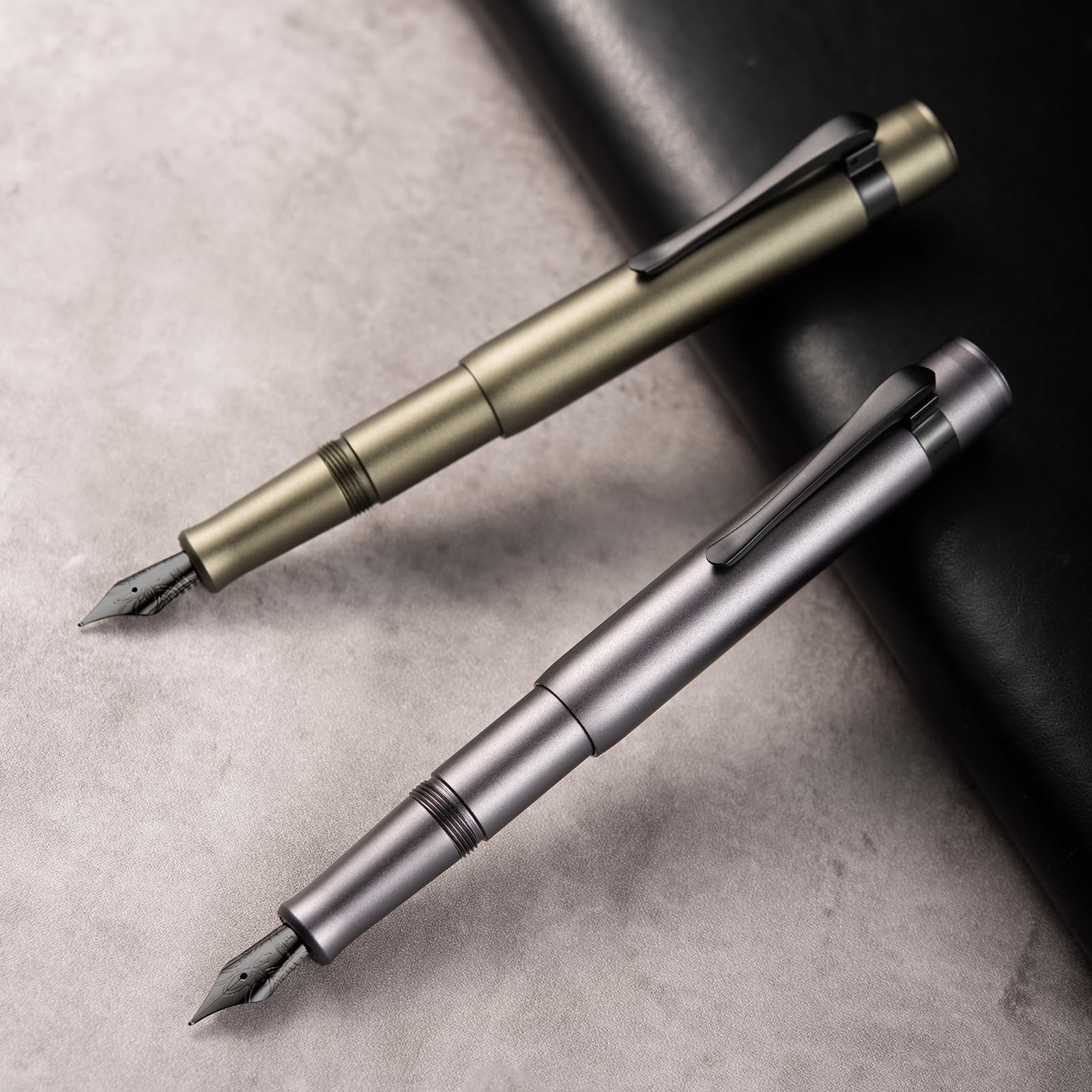 HONG DIAN M2 Black Forest Mini Fountain Pen, Bent Nib & Sleek Shape Aluminium Short Pocket Travel