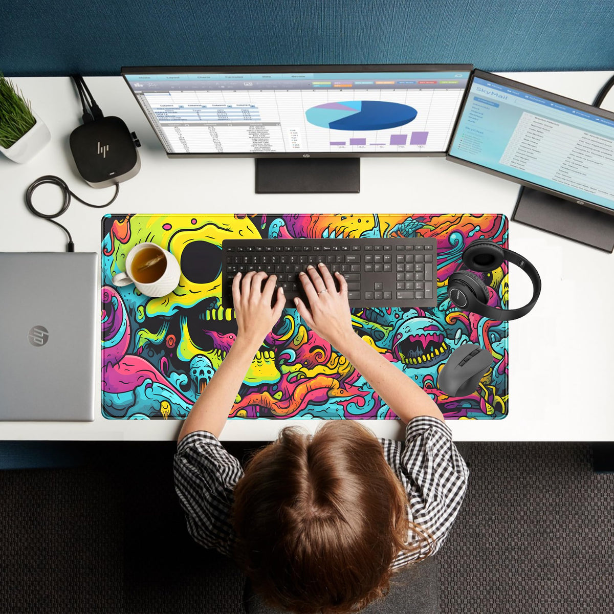 Gaming Desk Mat Skull Desk Pad Extended Mouse Pad XXL, Cool Mouse and Keyboard Mat Big Desktop Mats