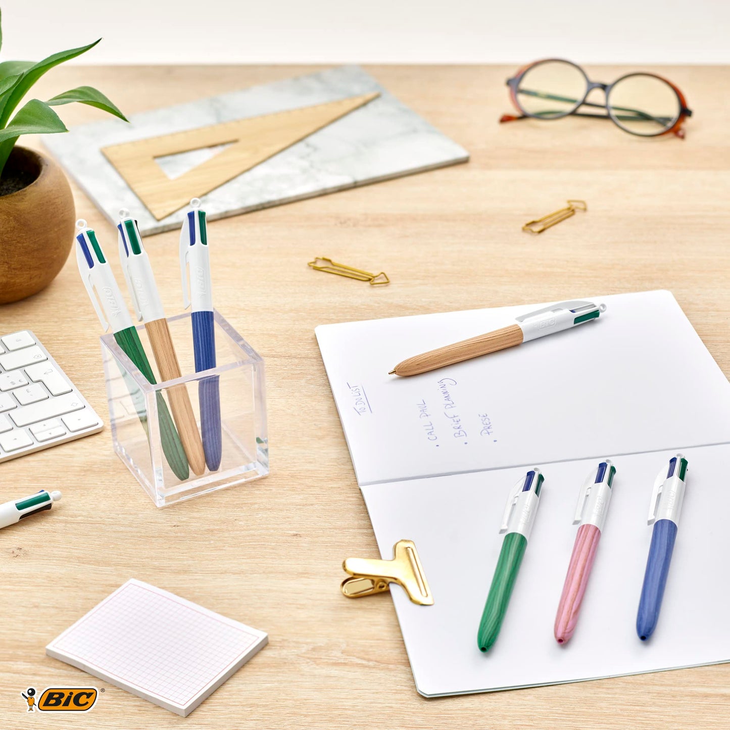 Bic 4 Colours Wood Effect Pens, Multi Coloured Pens All In One, Retractable Pens, Medium 1.0mm