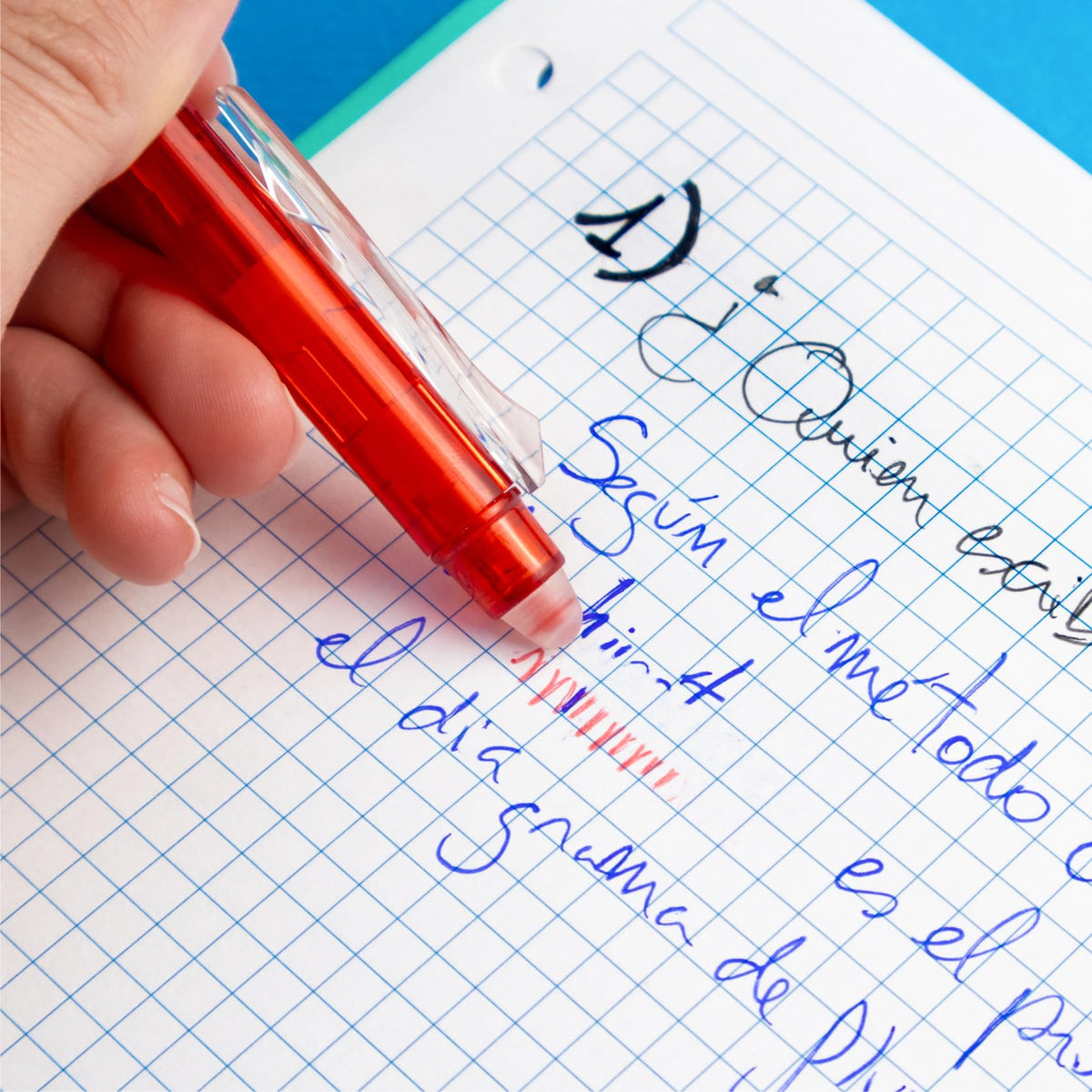 RAYLU PAPER® - Pack of 4 Retractable Erasable Pens and 3 Refills, with Hybrid Gel Ink, Blue and