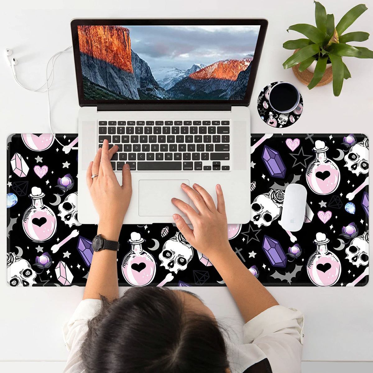 Mouse Pad Large with Coaster, 35.4"x15.7" Skull Goth Magic Cute Witchy Theme Design Full Desk