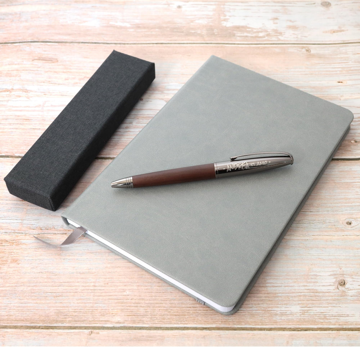 CustomDesign.Shop Personalized Custom Luxury Wooden Pen + Gift Box | Design A Truly Unique Present