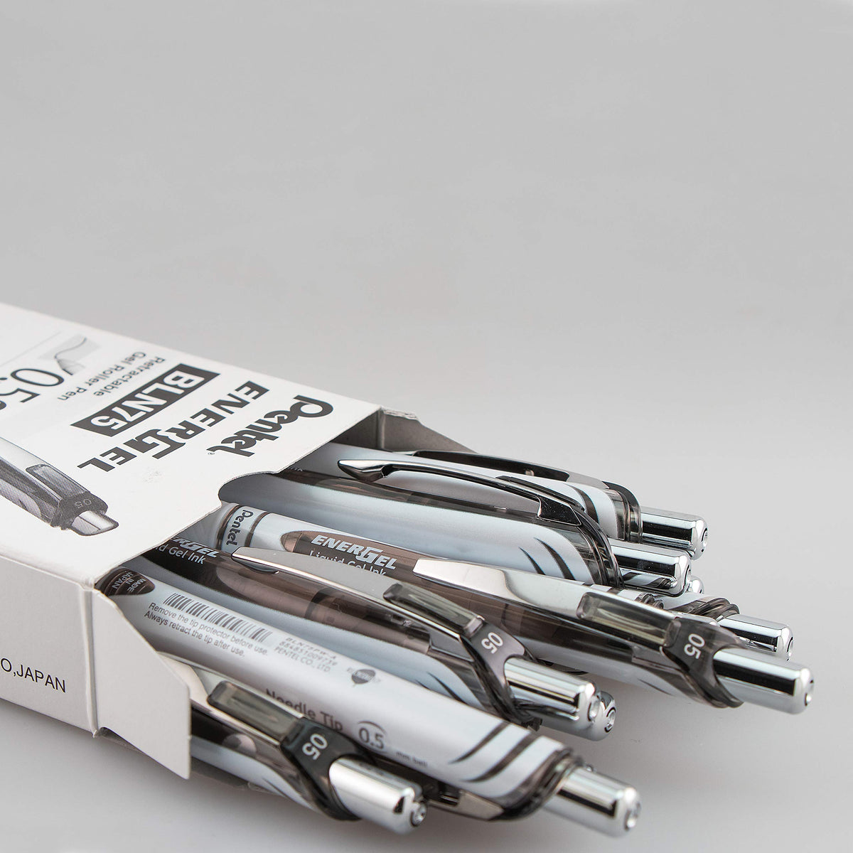 Pentel EnerGel Pearl RTX Gel Pen, (0.5mm), Fine Line, Needle Tip, Black Ink, Box of 12 (BLN75PW-A)