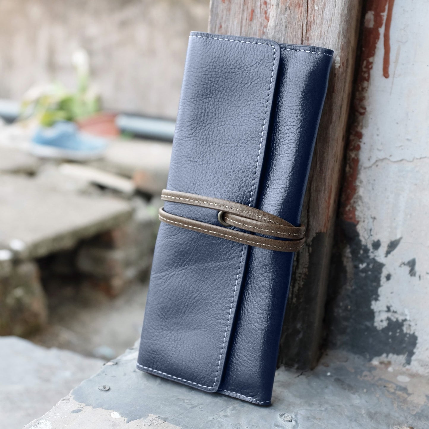 ZLYC Handmade Leather Pencil Case Soft Roll Bag Stationery Gift,Blue
