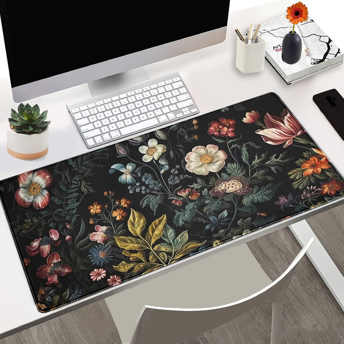 Floral Desk Mat Dark Academia Vintage Aesthetic Desk Pad Flower Plant Large Gaming Mousepad Black