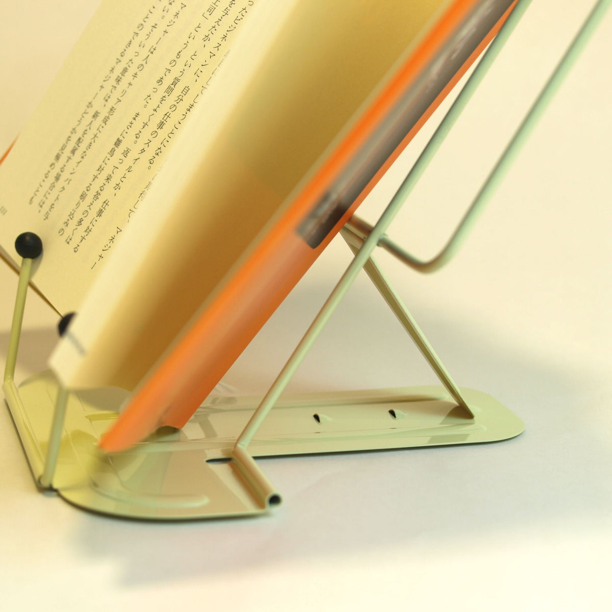 Metal Bookrest Red [DB016]