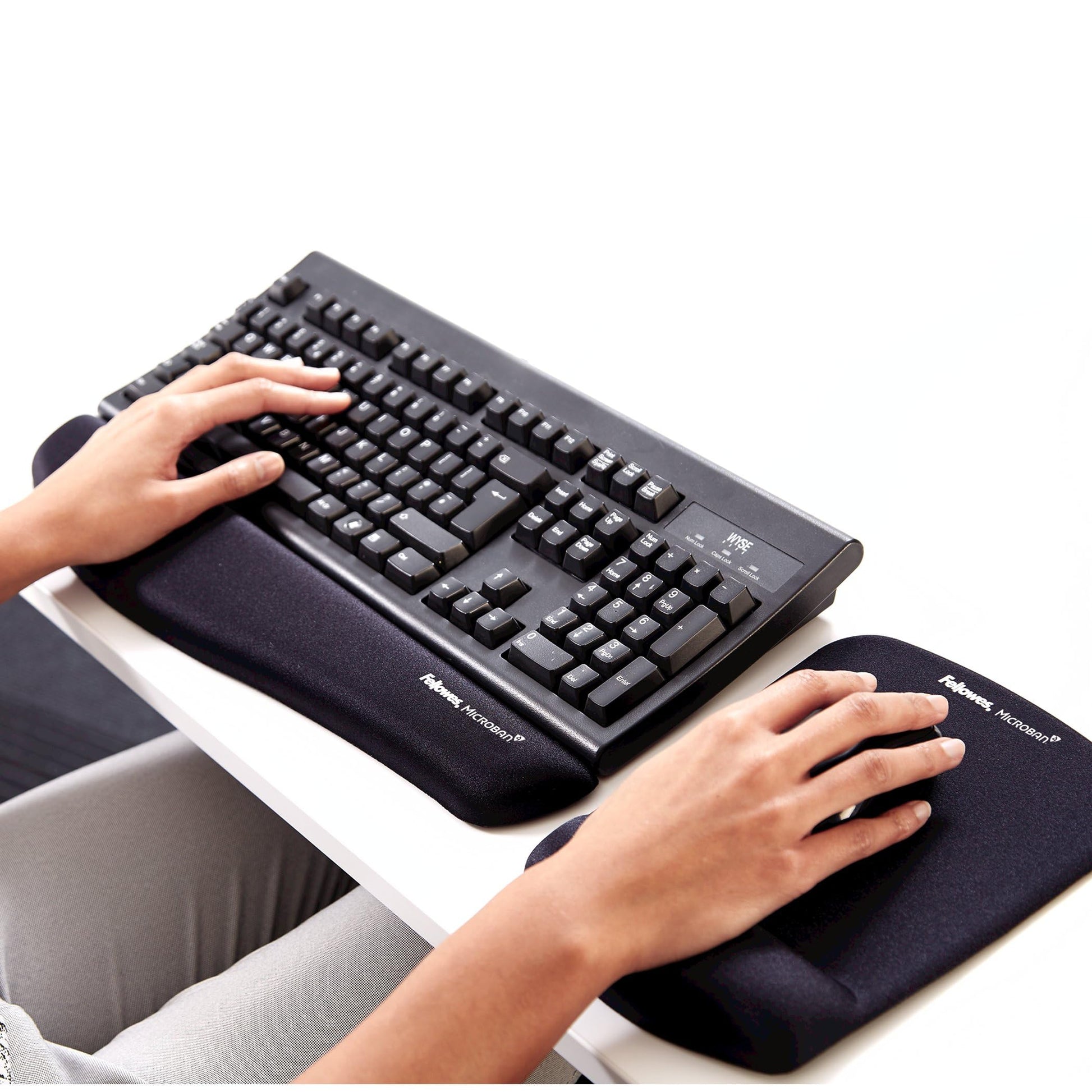 Fellowes PlushTouch Foam Keyboard Wrist Rest, MICROBAN Antimicrobial, Graphite (9252301), Classic