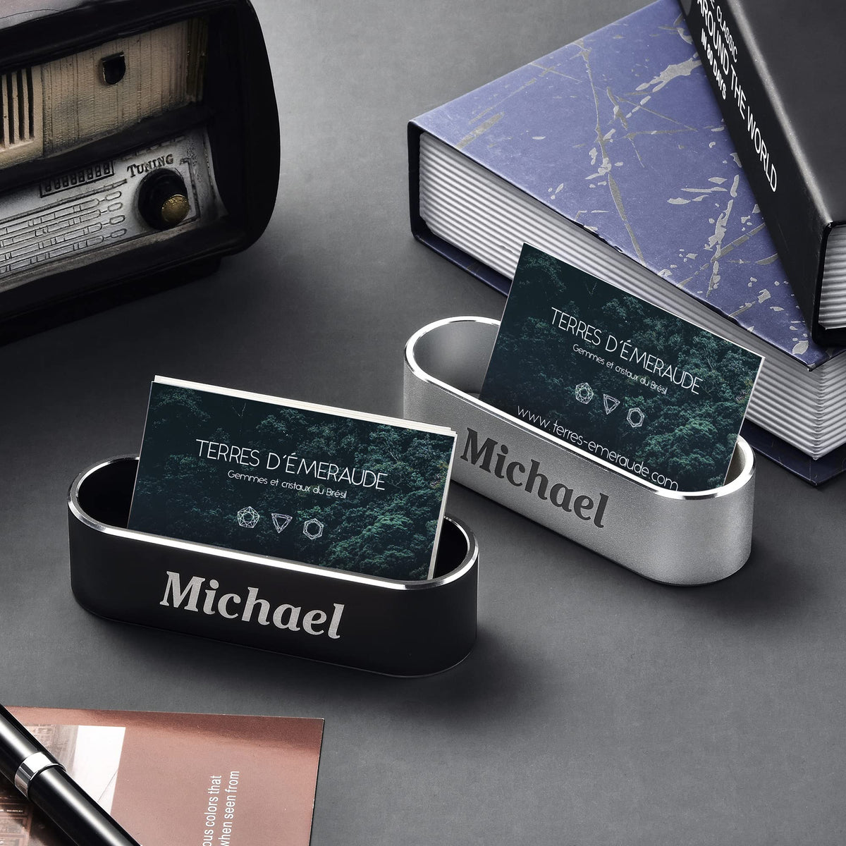 nyareka Personalized Metal Business Card Holder for Desk