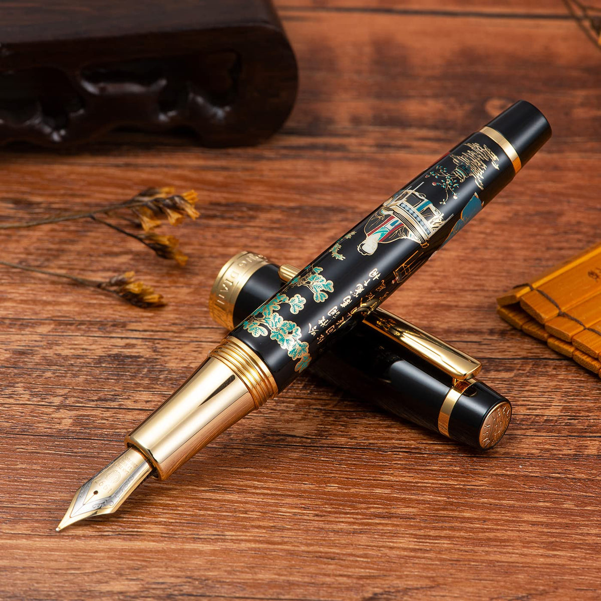 HONG DIAN 231 Chinese Classical Fountain Pen, Iridum Fine Gold Nib with Chinese Painting Design