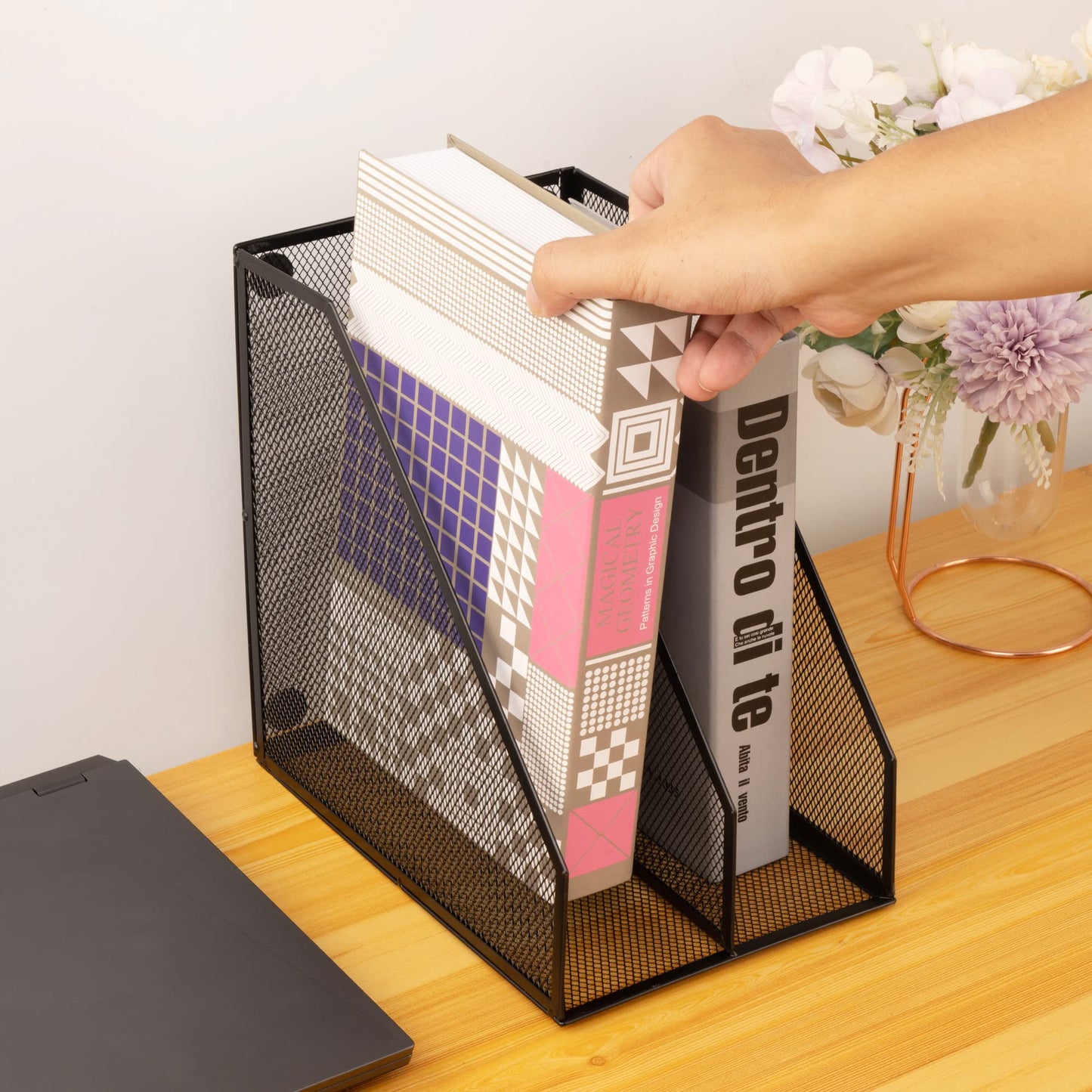 ASIFMTHOT 2 Set Magazine Holder Metal Wire, 2 Compartments Mesh File Holder for Desk, Office Desk