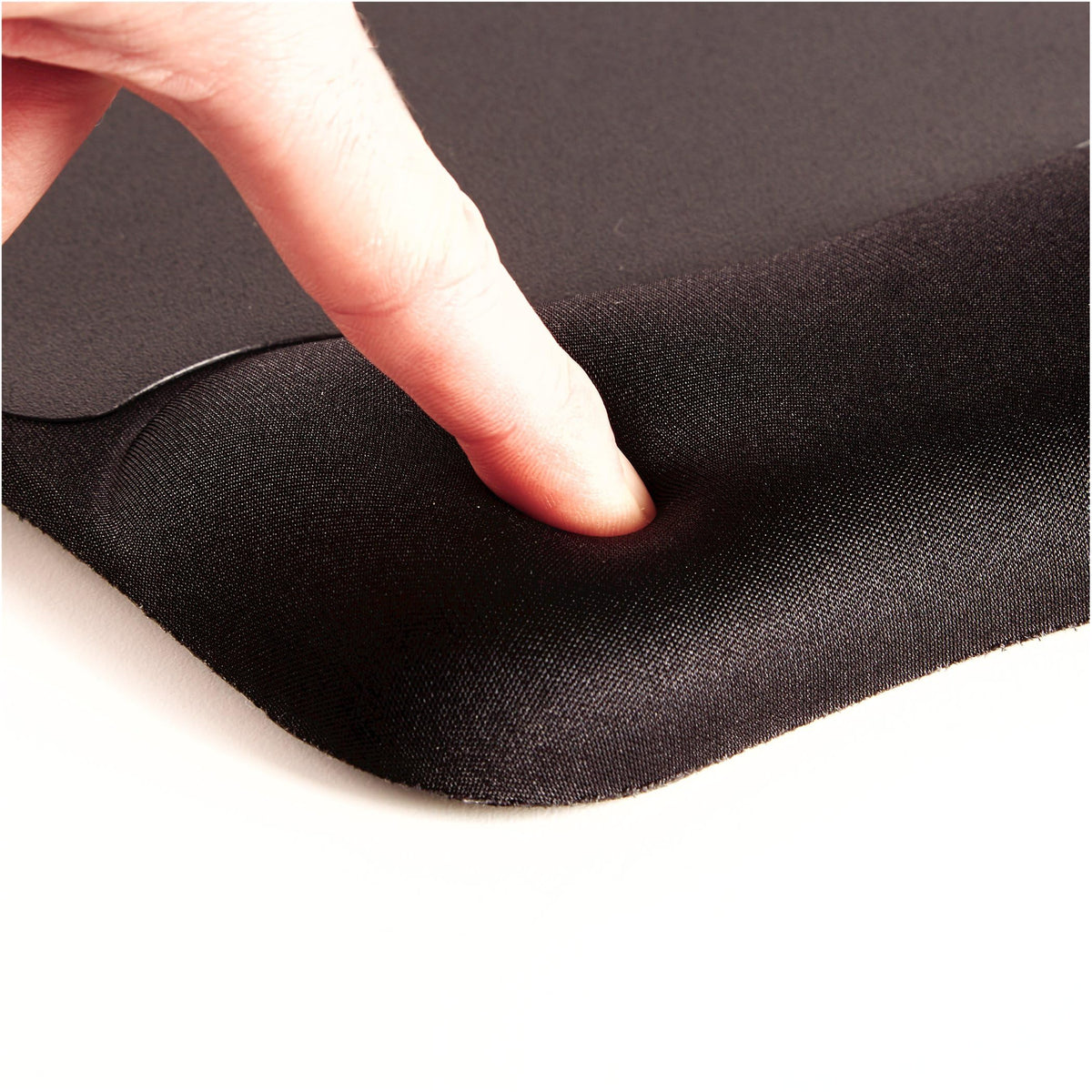 Fellowes Memory Foam Keyboard Wrist Rest - Black (9178201)